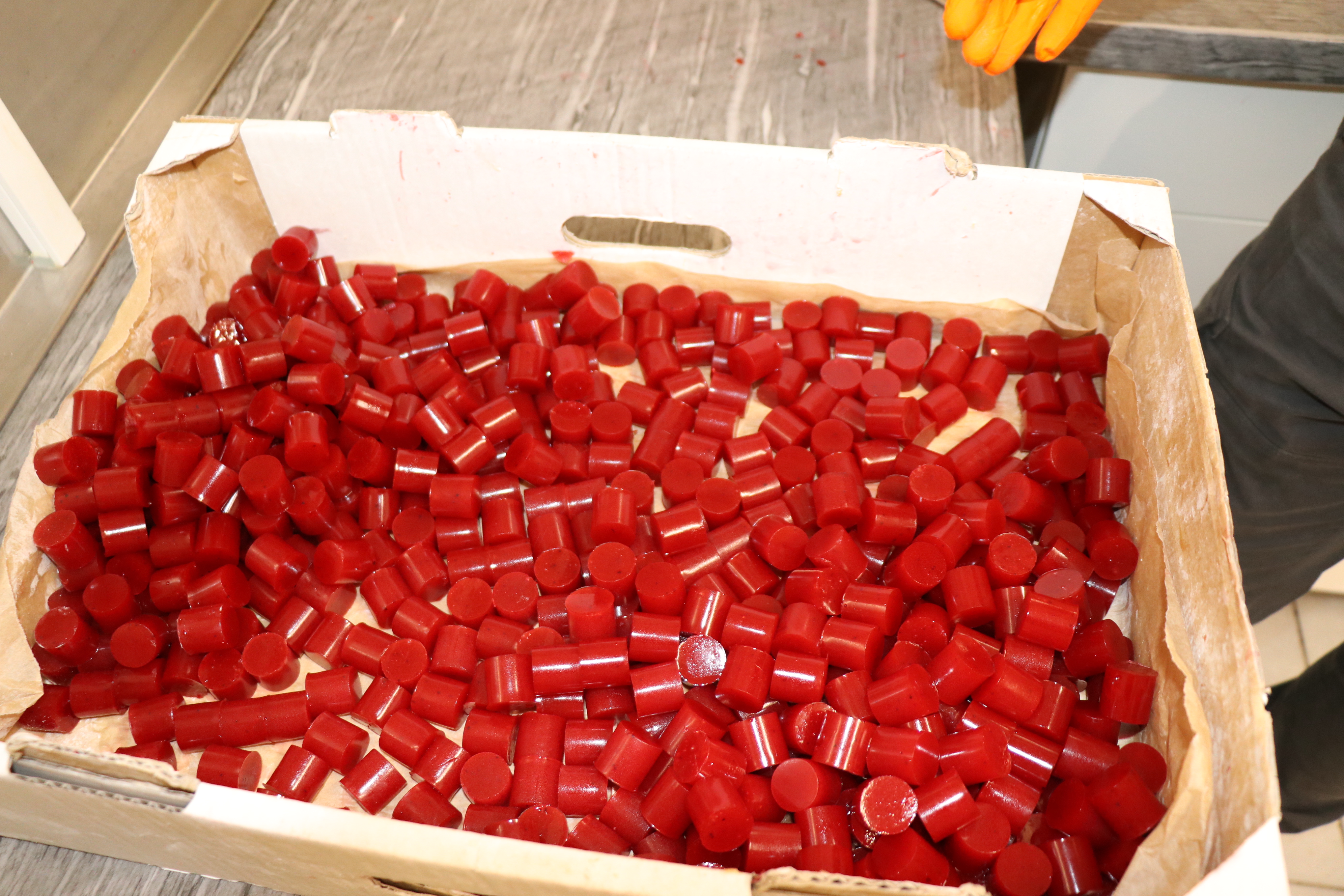 Prodajal sladkarije z vsebnostjo THC