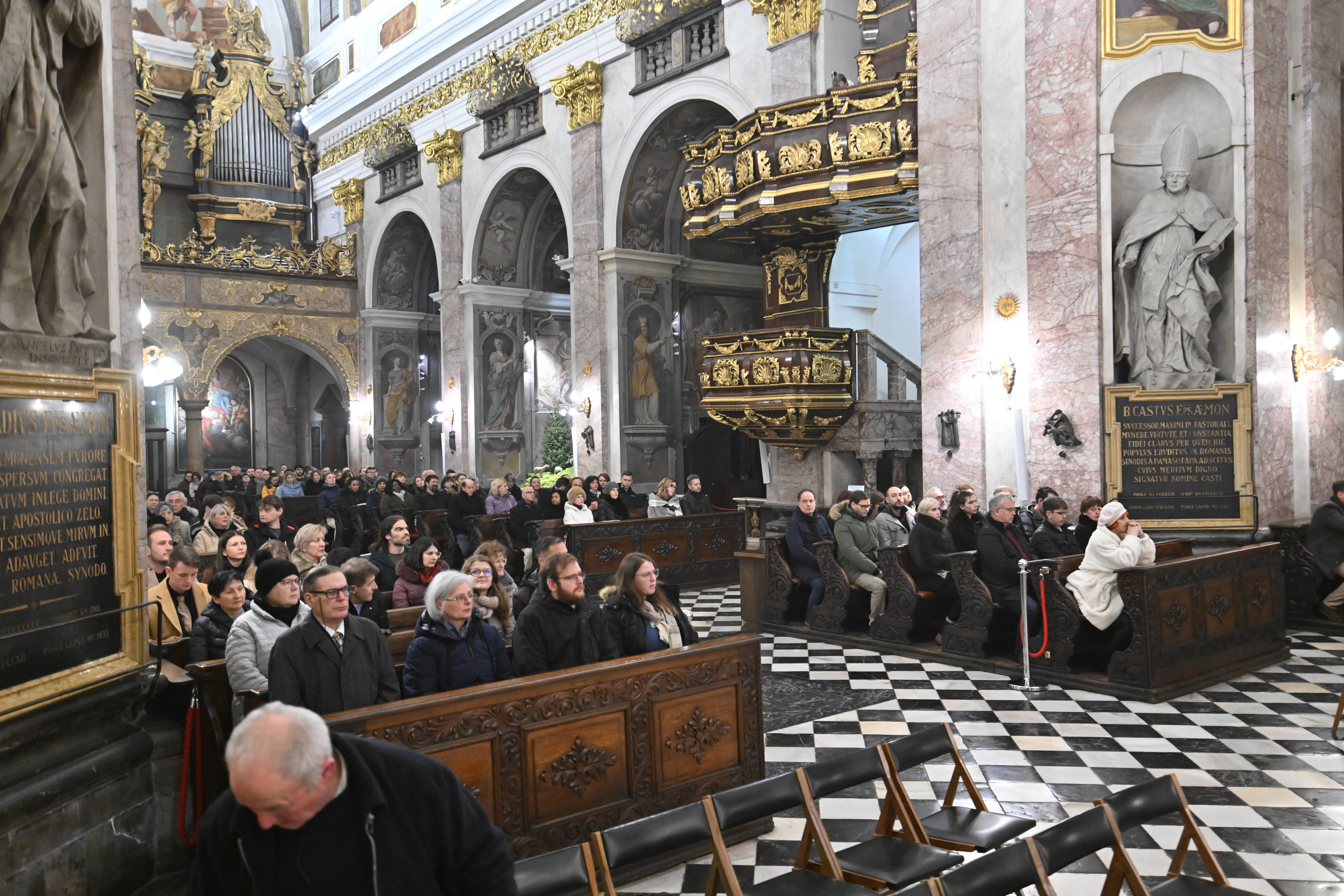 Polnočnica v ljubljanski nadškofiji