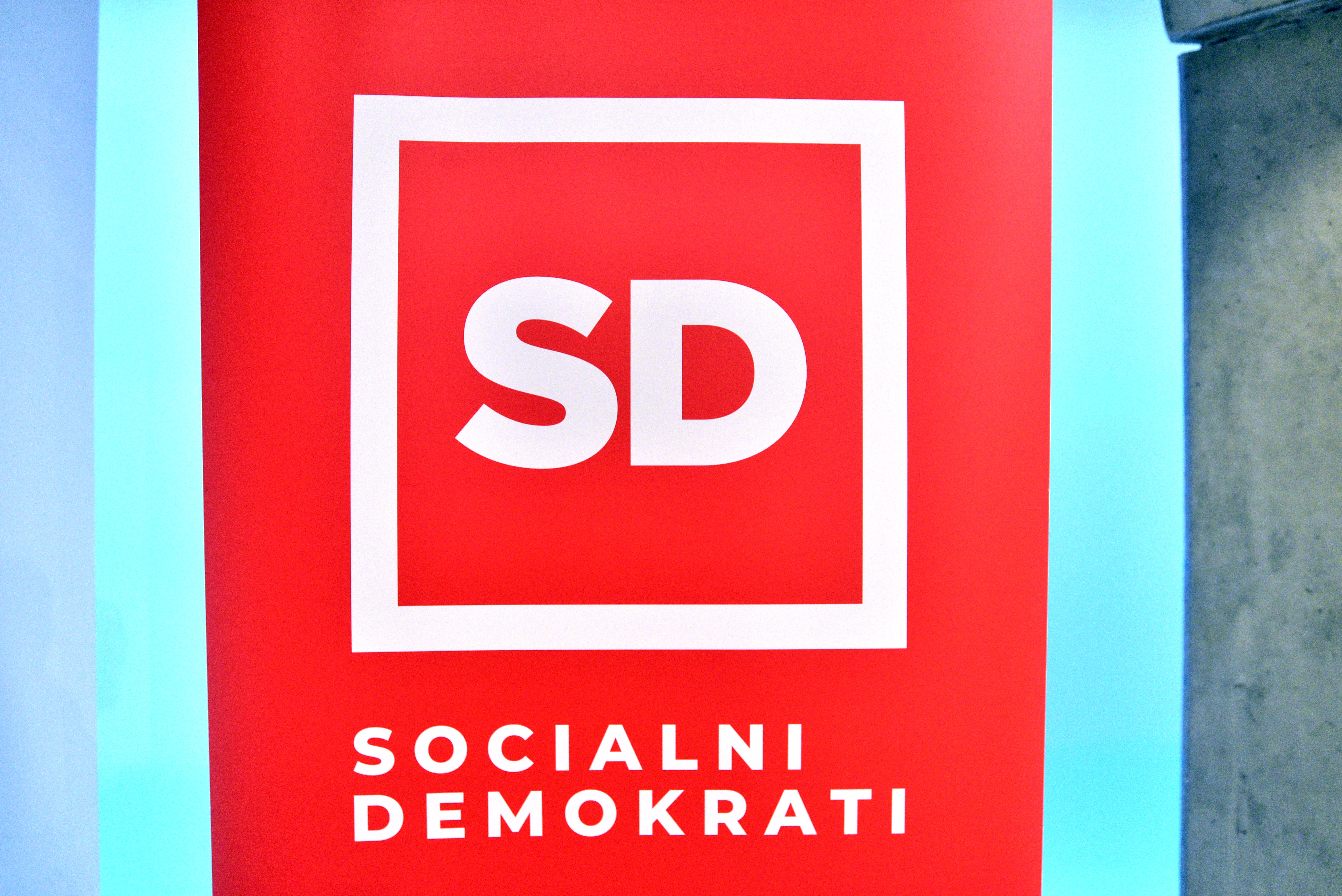Socialni demokrati