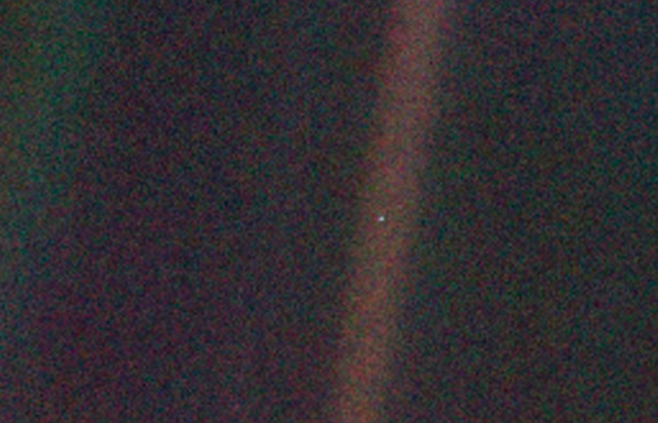 Pale Blue Dot, bledo modra pika, Voyager 1, vesolje, Carl Sagan