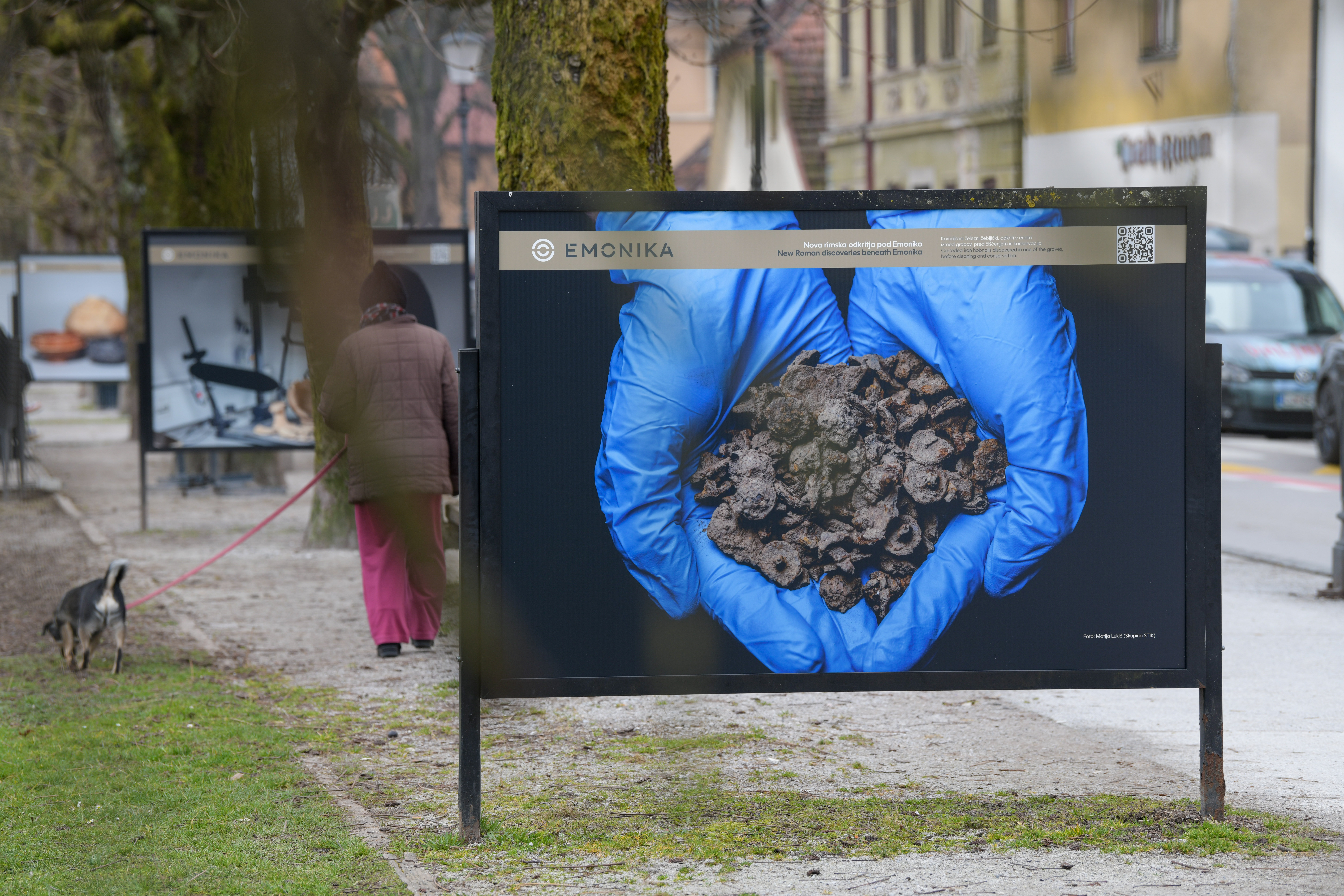 fotograska razstava, Krakovsko nabrežje, Ljubljana, arheologija, Emonika