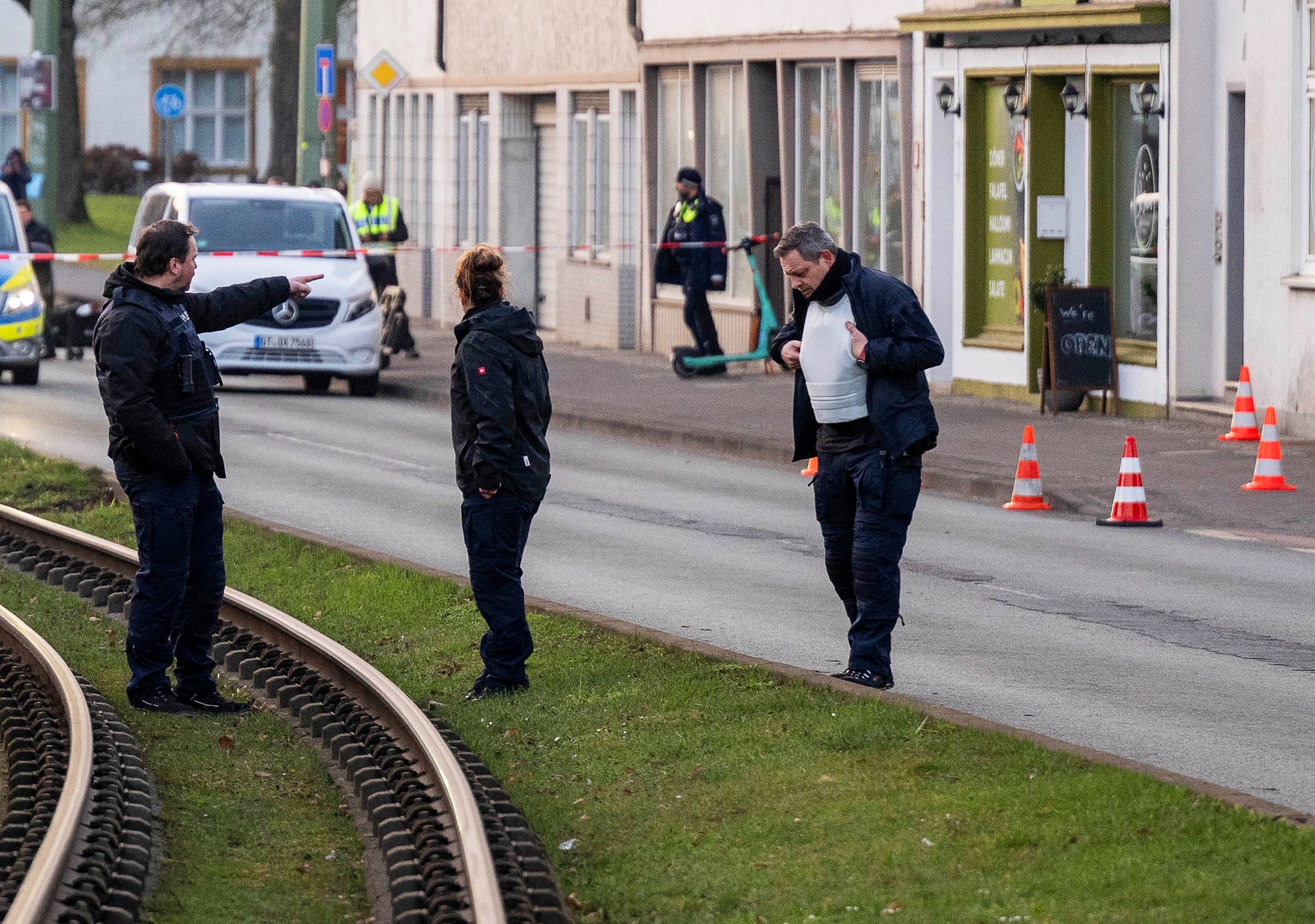 Nemčija, streljanje, policija, kriminalisti, specialna enota.