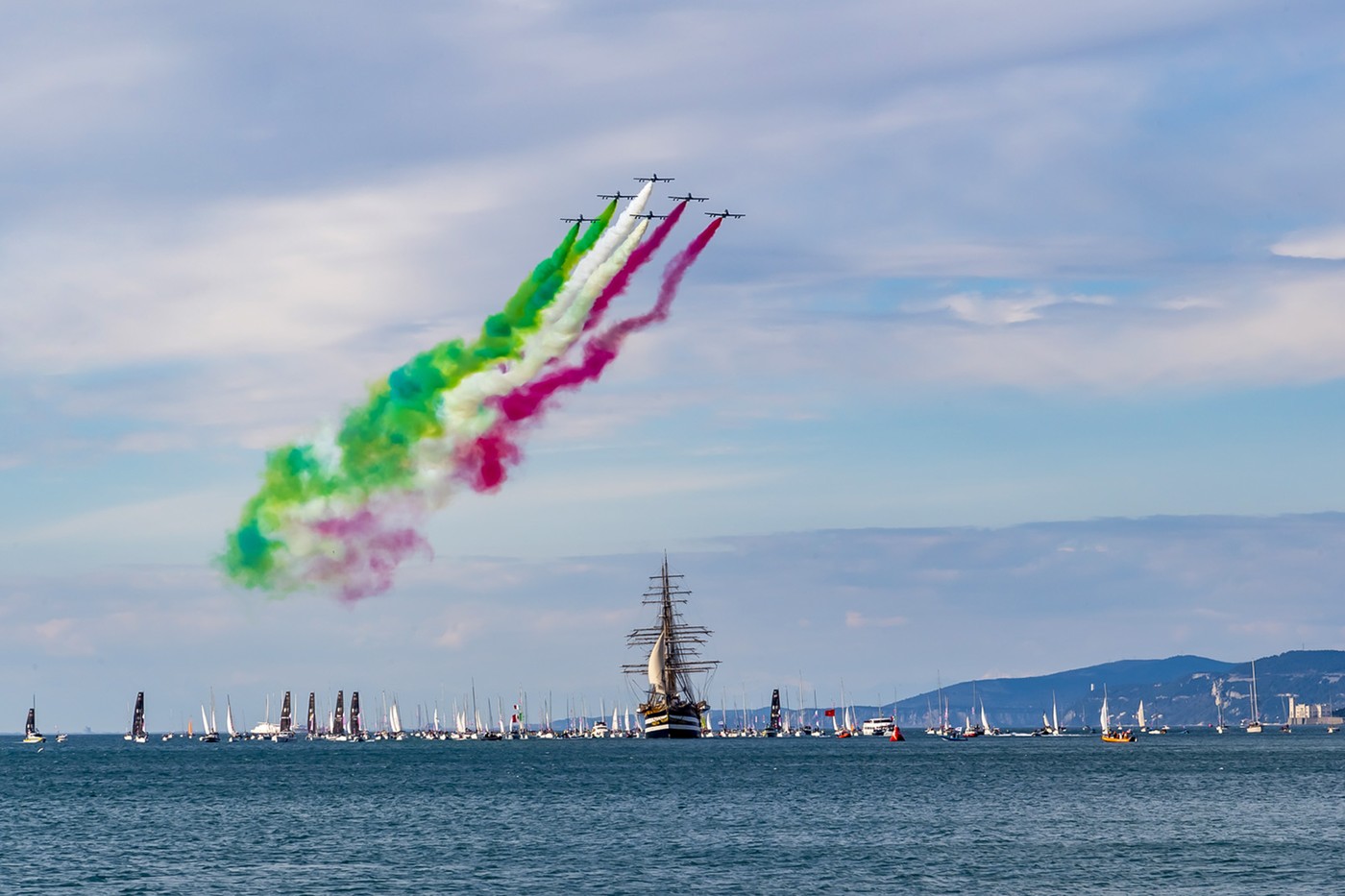 Amerigo Vespucci, najlepša jadrnica, Trst, Italija