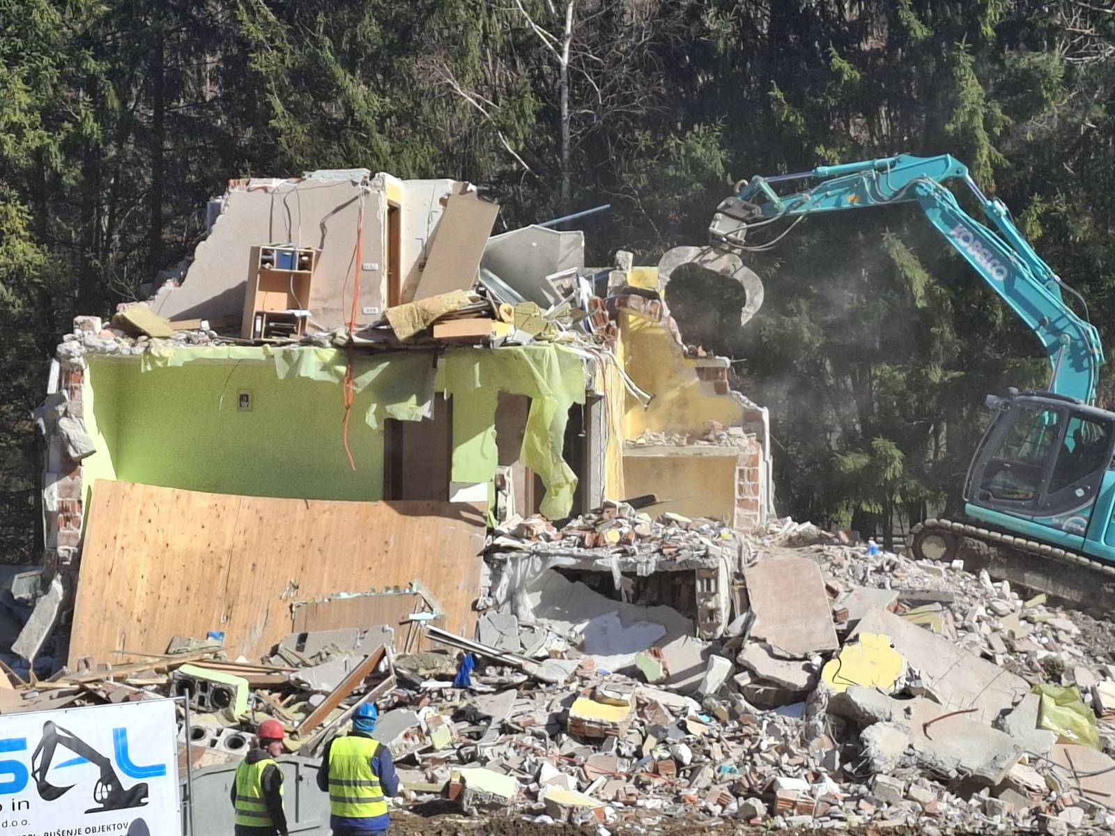 Rušenje hiše, Poljane, Prevalje, poplave