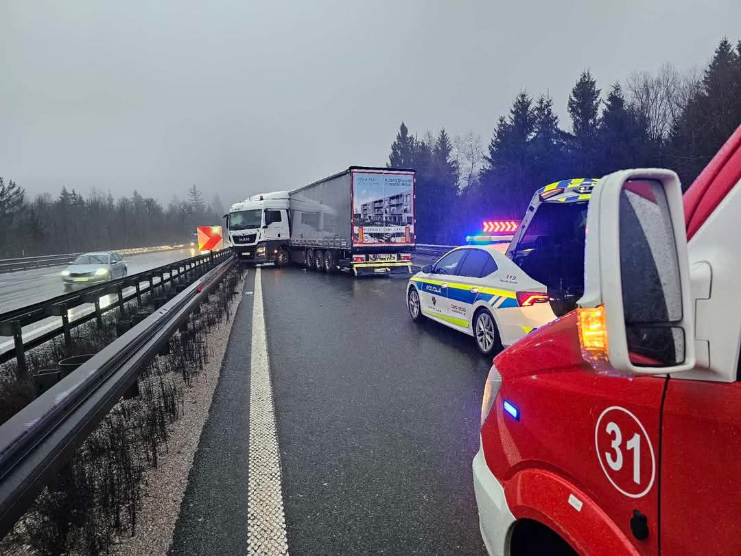 gasilci, primorska avtocesta, nesreča