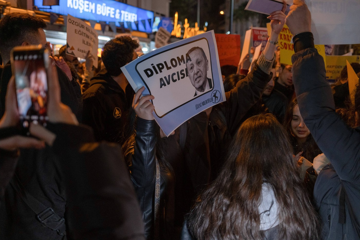 Izmir (Foto: PROFIMEDIA)