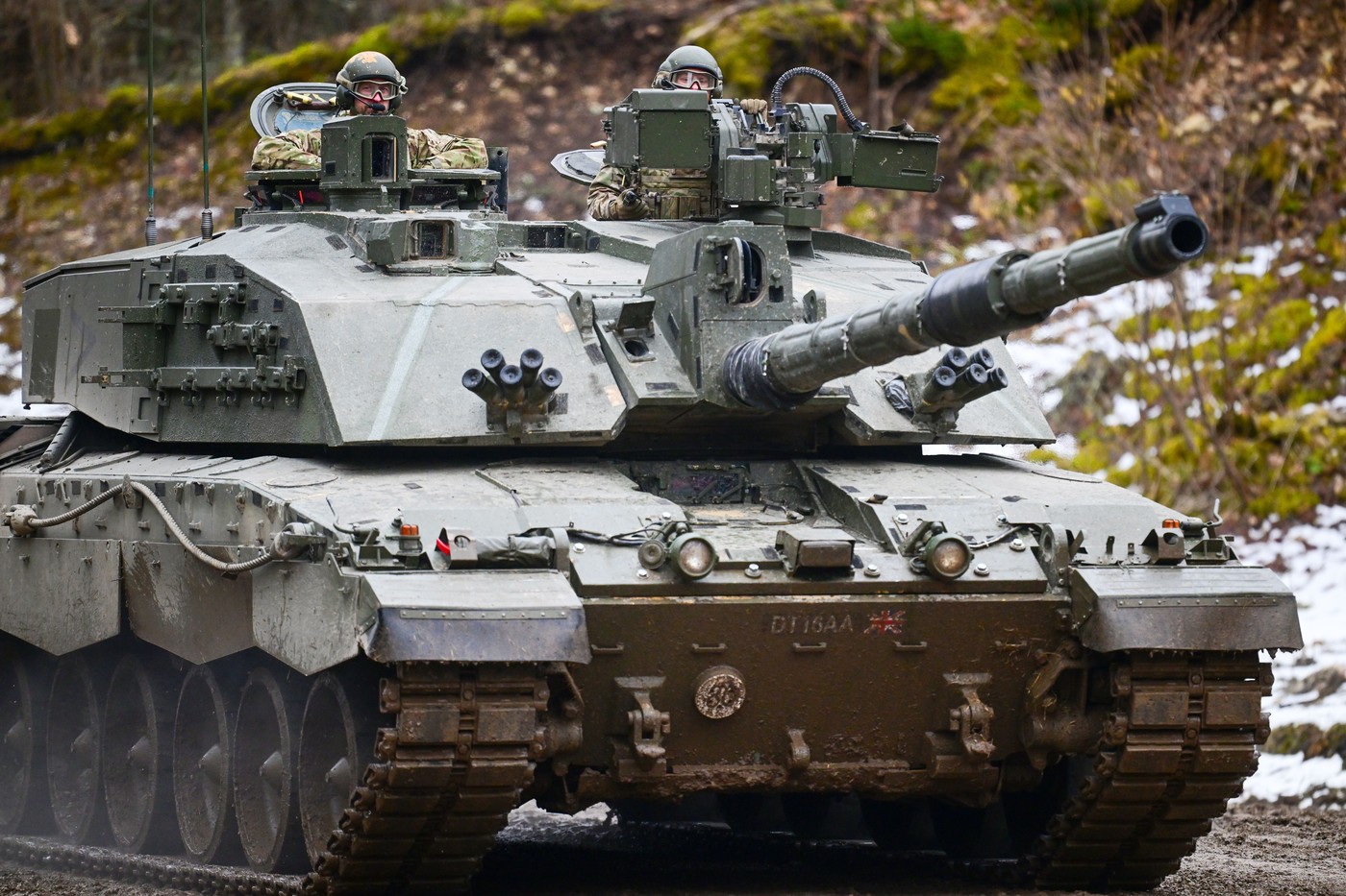 Princ William, Rusija, vojska