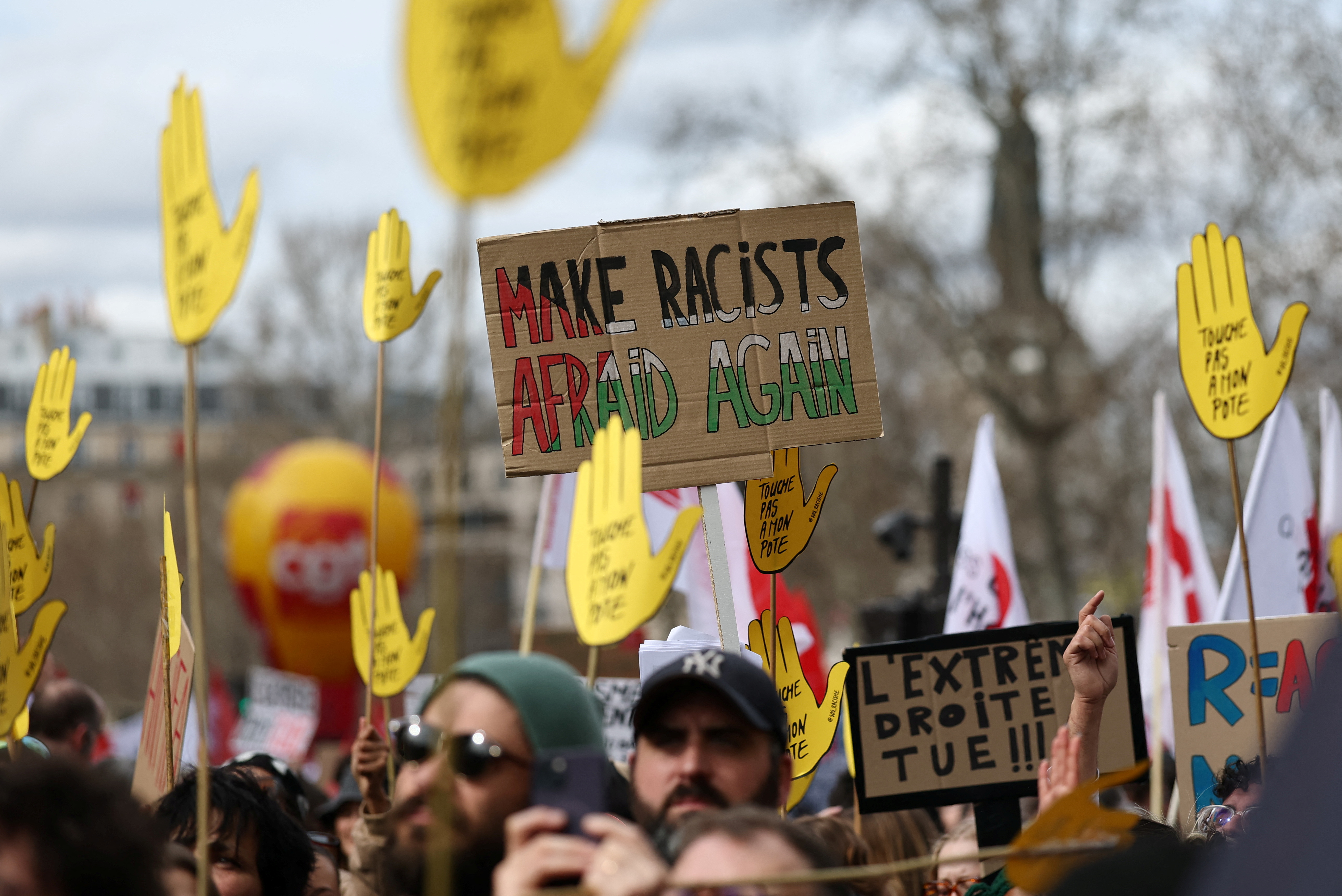 Protesti v Franciji (Foto: Sarah Meyssonnier/ REUTERS)