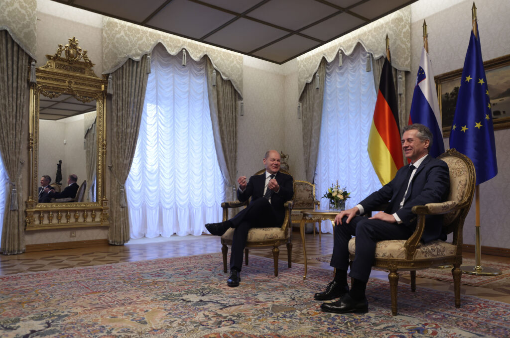 Olaf Scholz in Robert Golob