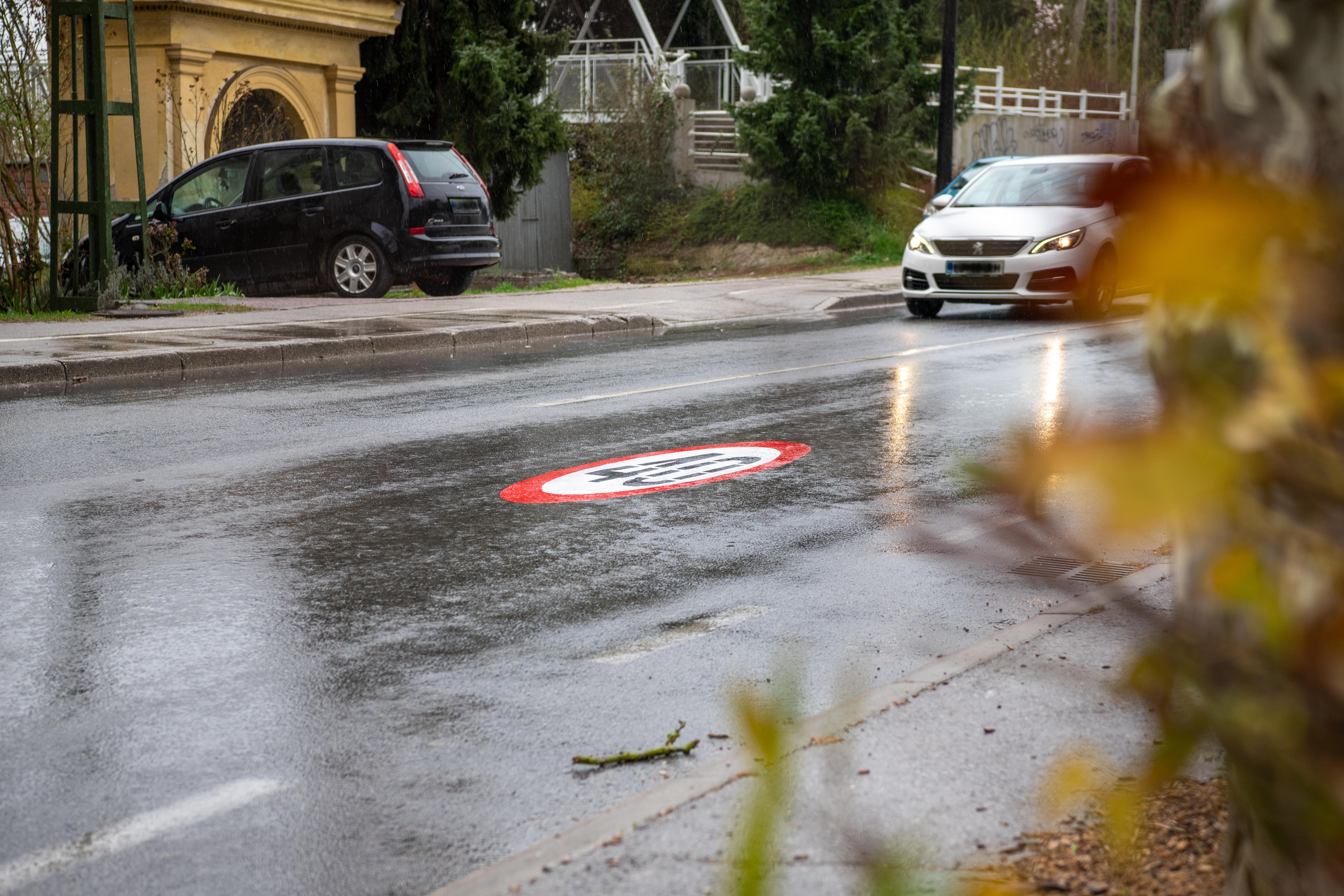 omejitev 40 km/h v Črnučah