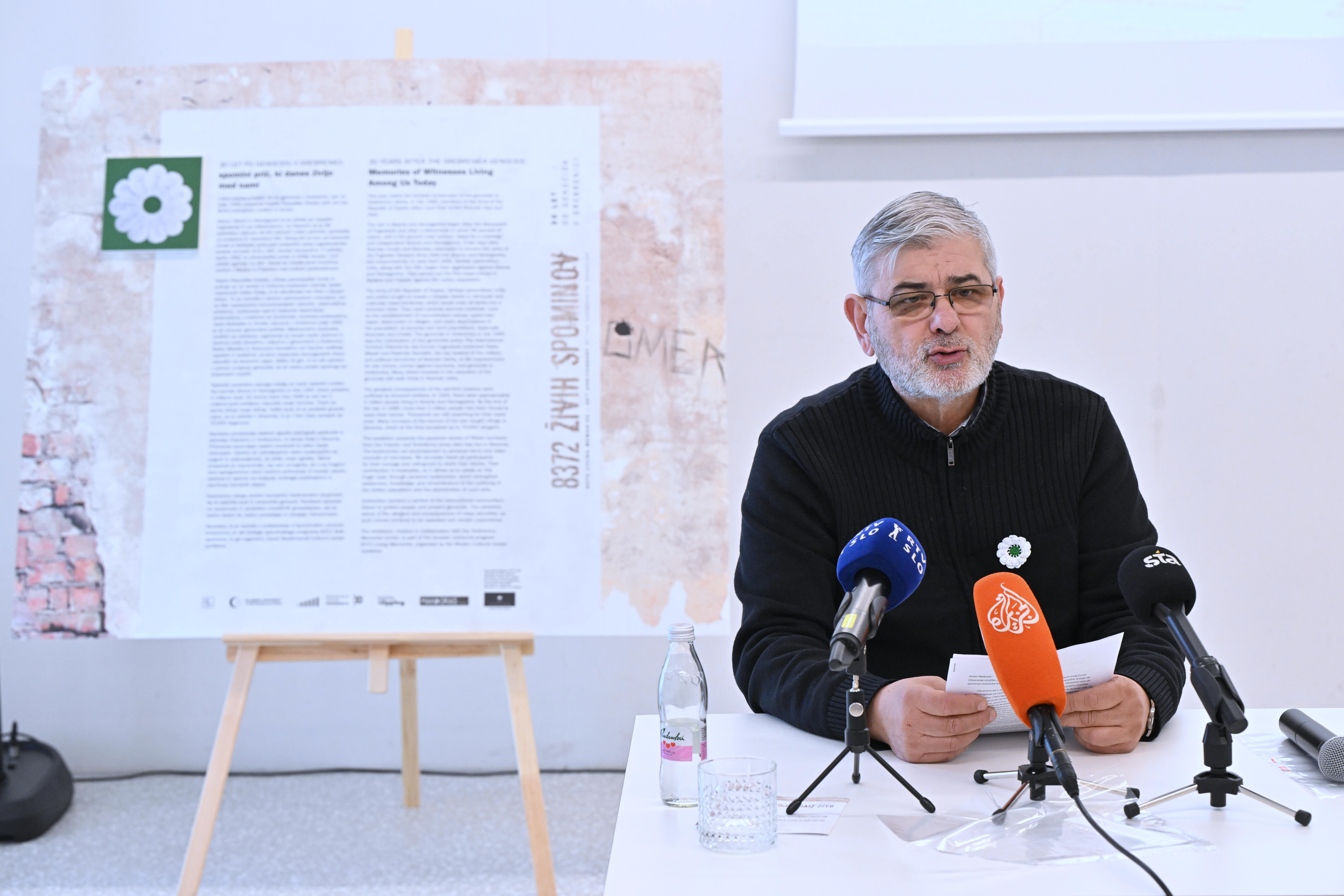 novinarska konferenca pred odprtjem razstave 30 let po genocidu v Srebrenici