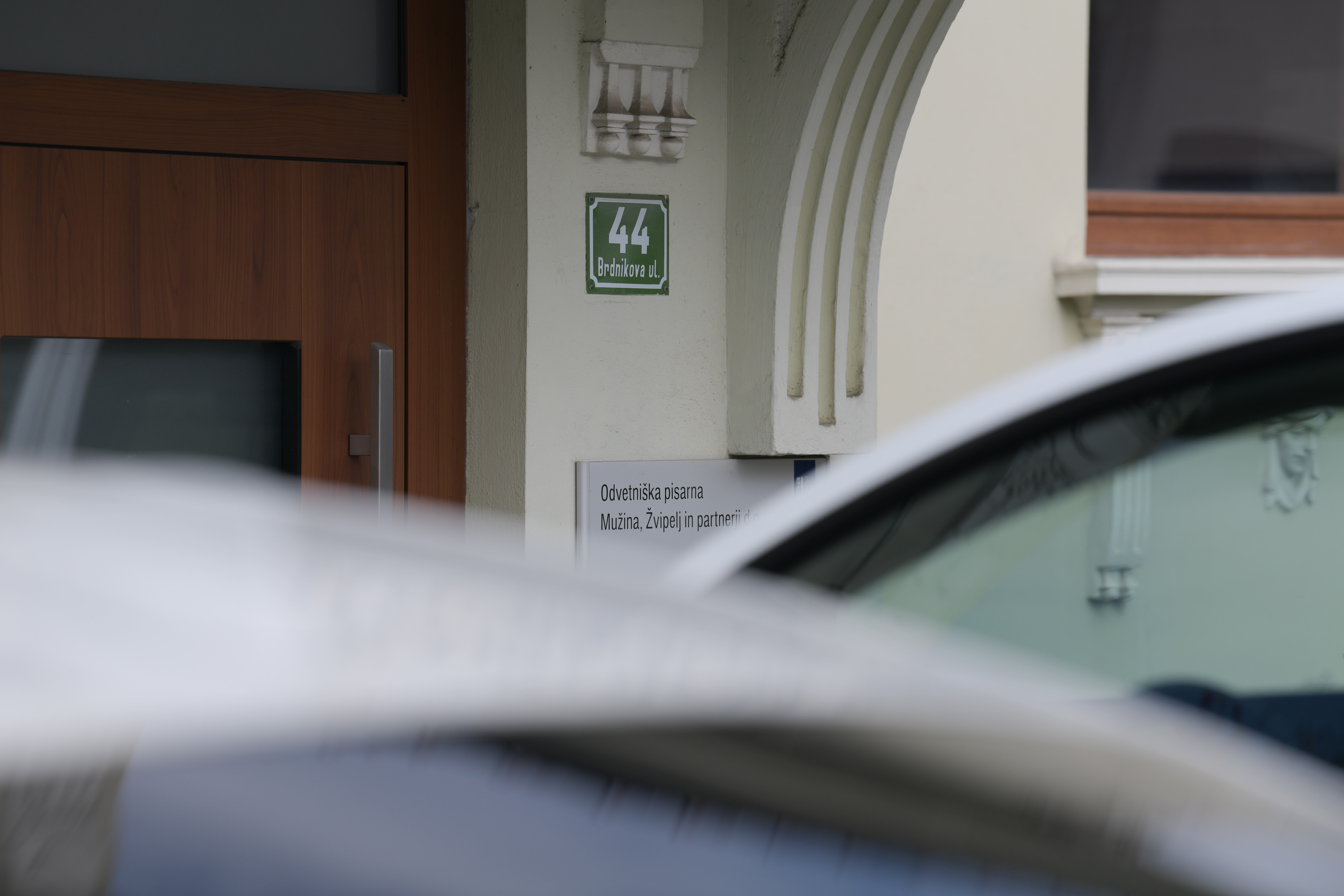 Brdnikova 44, Petrović, Advico