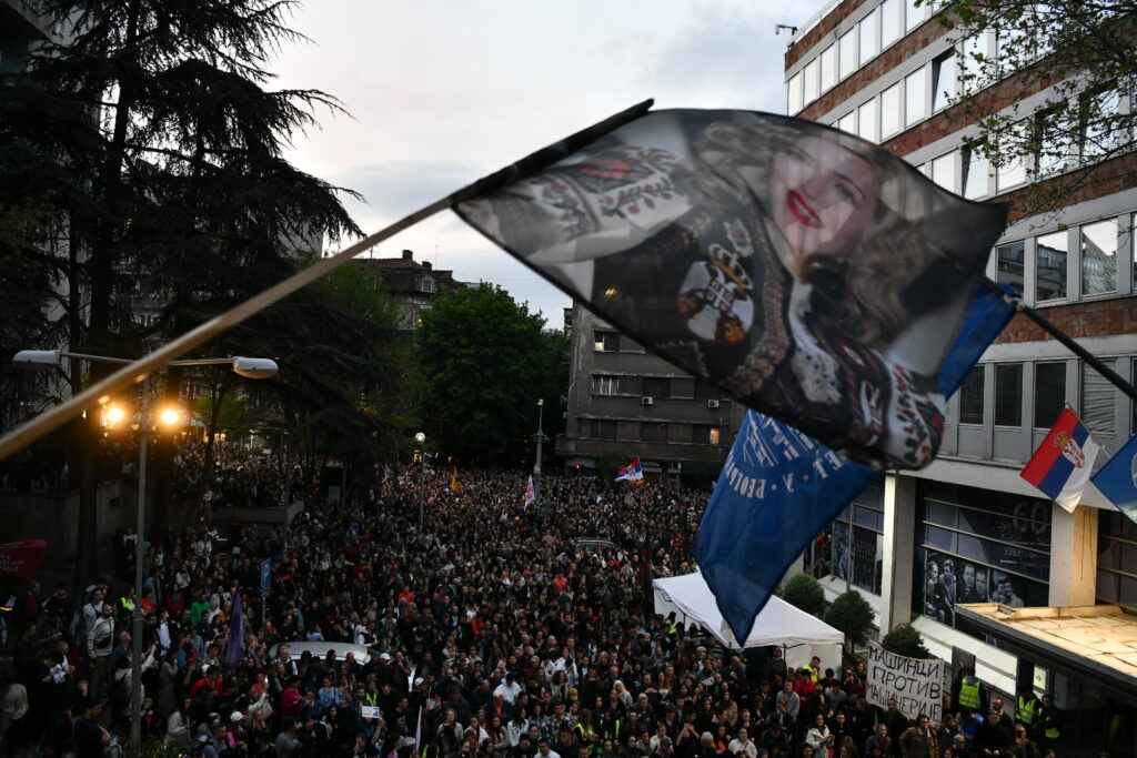 srbija, rts, protest, študenti