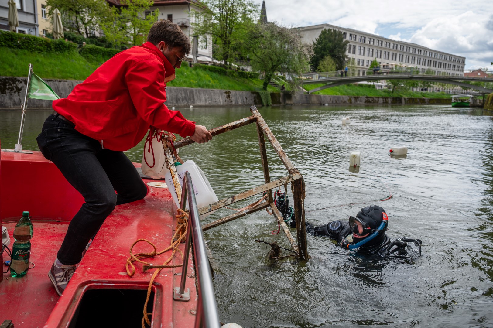 ljubljanica, čistilna akcija, potapljači