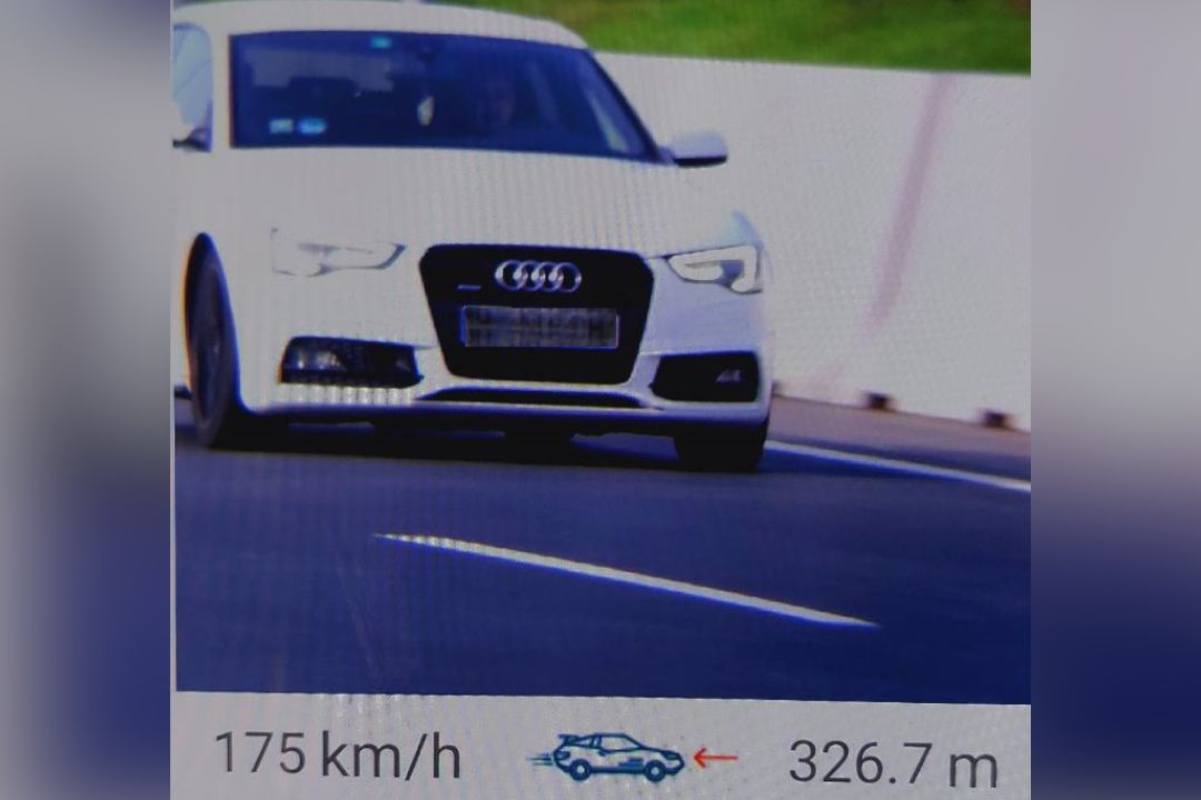 rada, neprilagojena hitrost, hitra vožnja, avtomobil