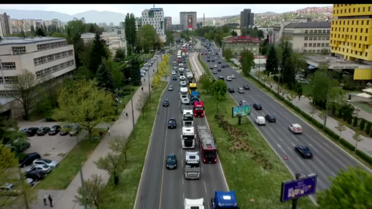 1745232380-prevoznici-kamioni-dron-750x422