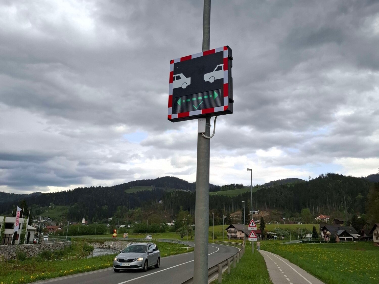 merilnik, varnostna razdalja, merilnik varnostne razdalje, slovenj gradec, avp