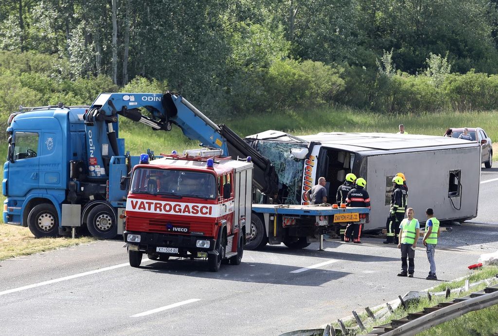 nesreca, avtobus, hrvaska