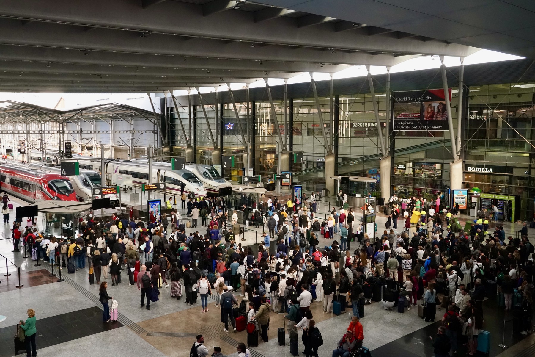 Cable theft causes delays on Madrid-Seville high-speed trains