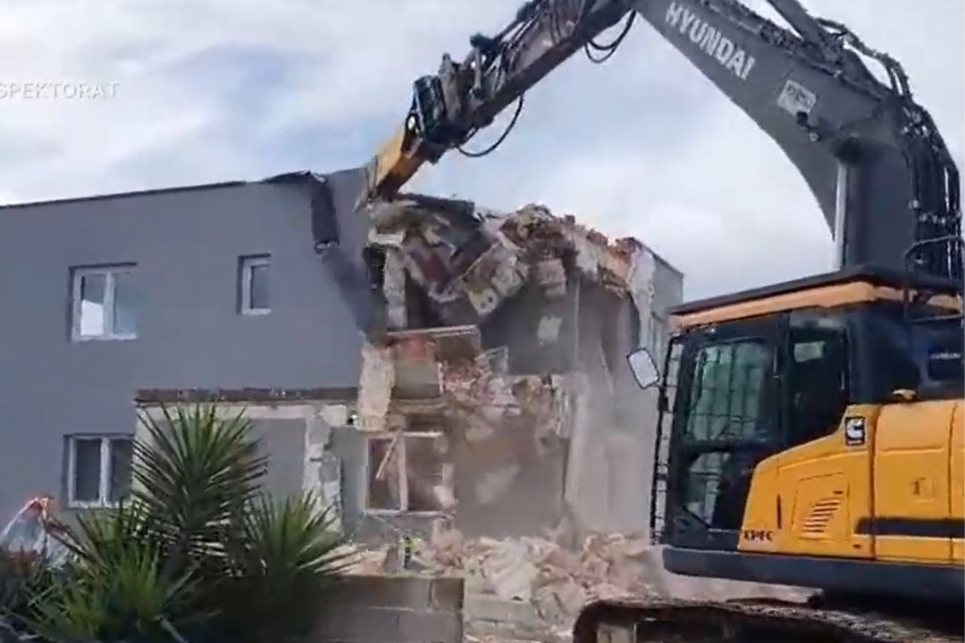 rušenje, nezakonita gradnja objektov