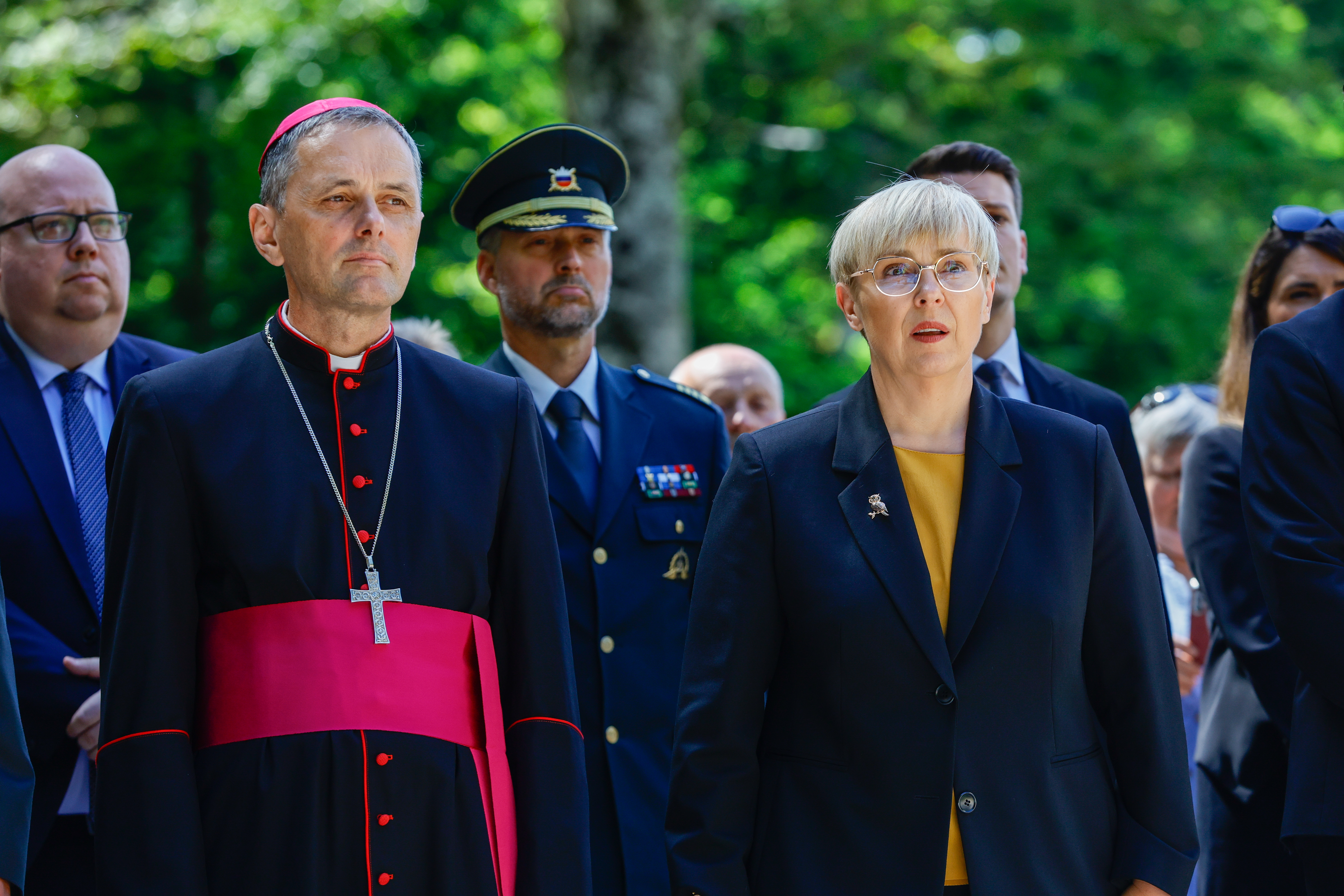 Nataša Pirc Musar v Kočevskem Rogu