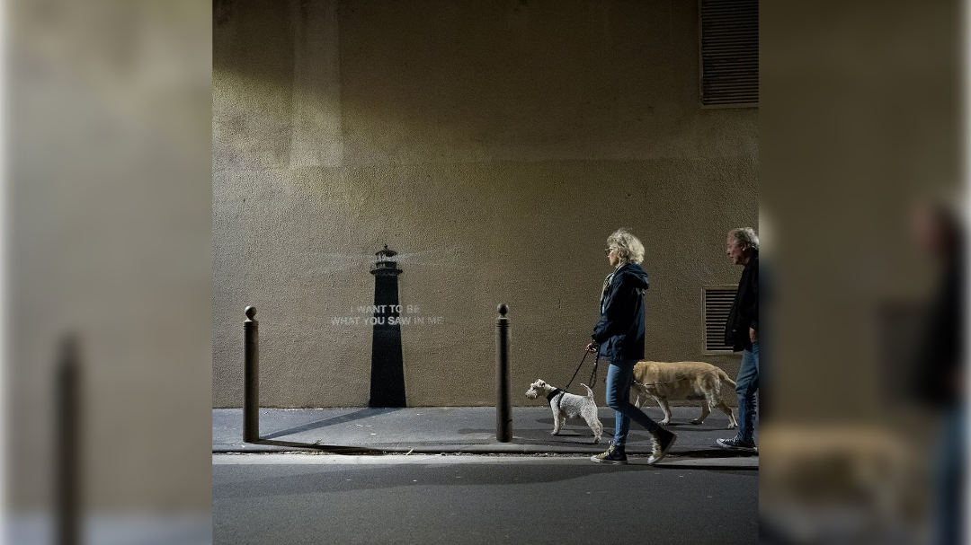 Banksyjev grafit svetilnika