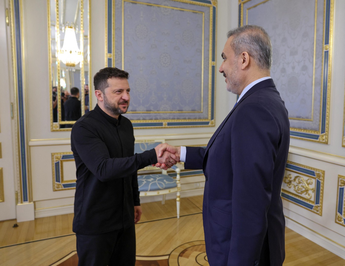 Volodimir Zelenski in Hakan Fidan