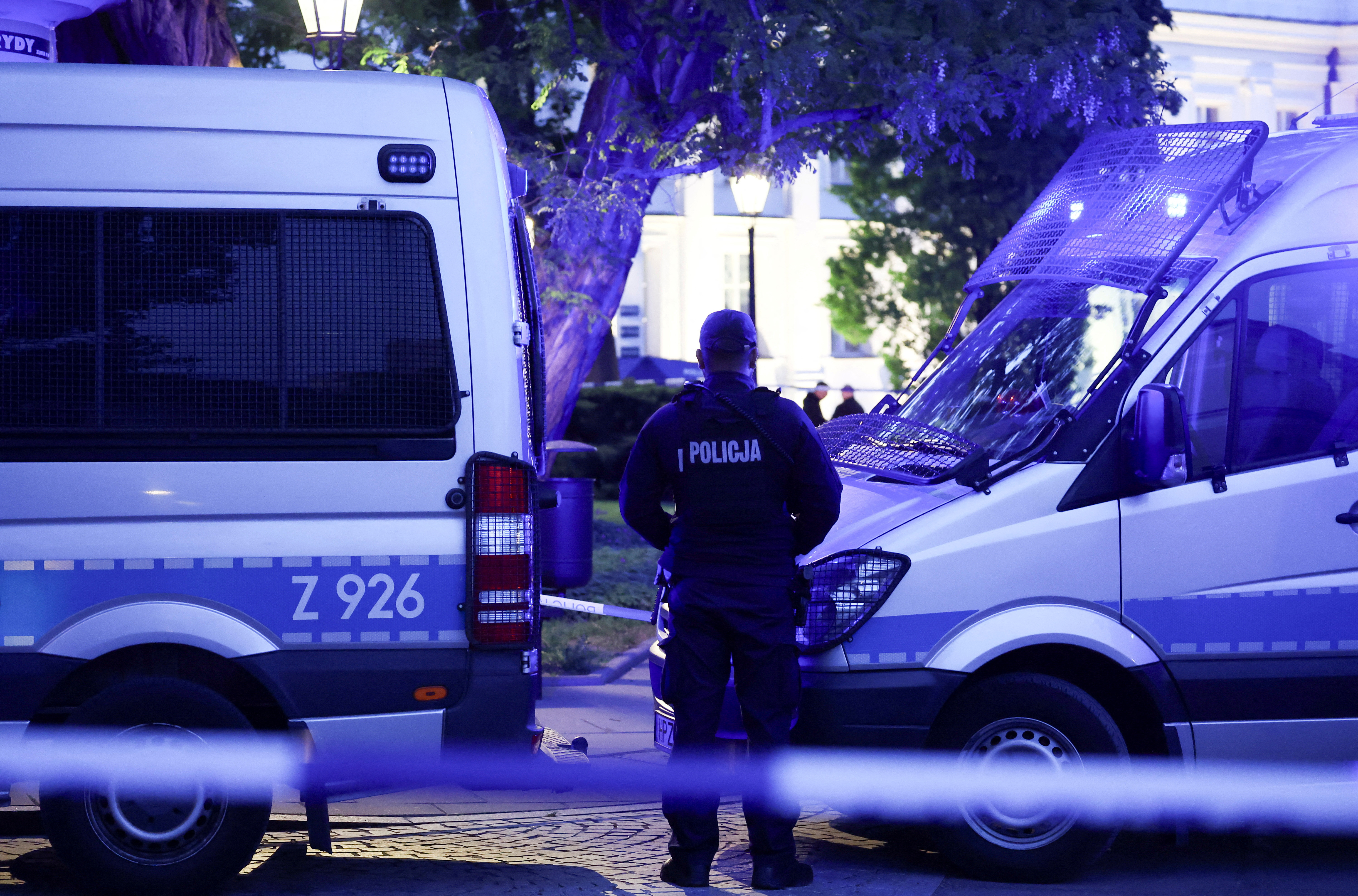 Policija po napadu s sekiro na univerzi v Varšavi