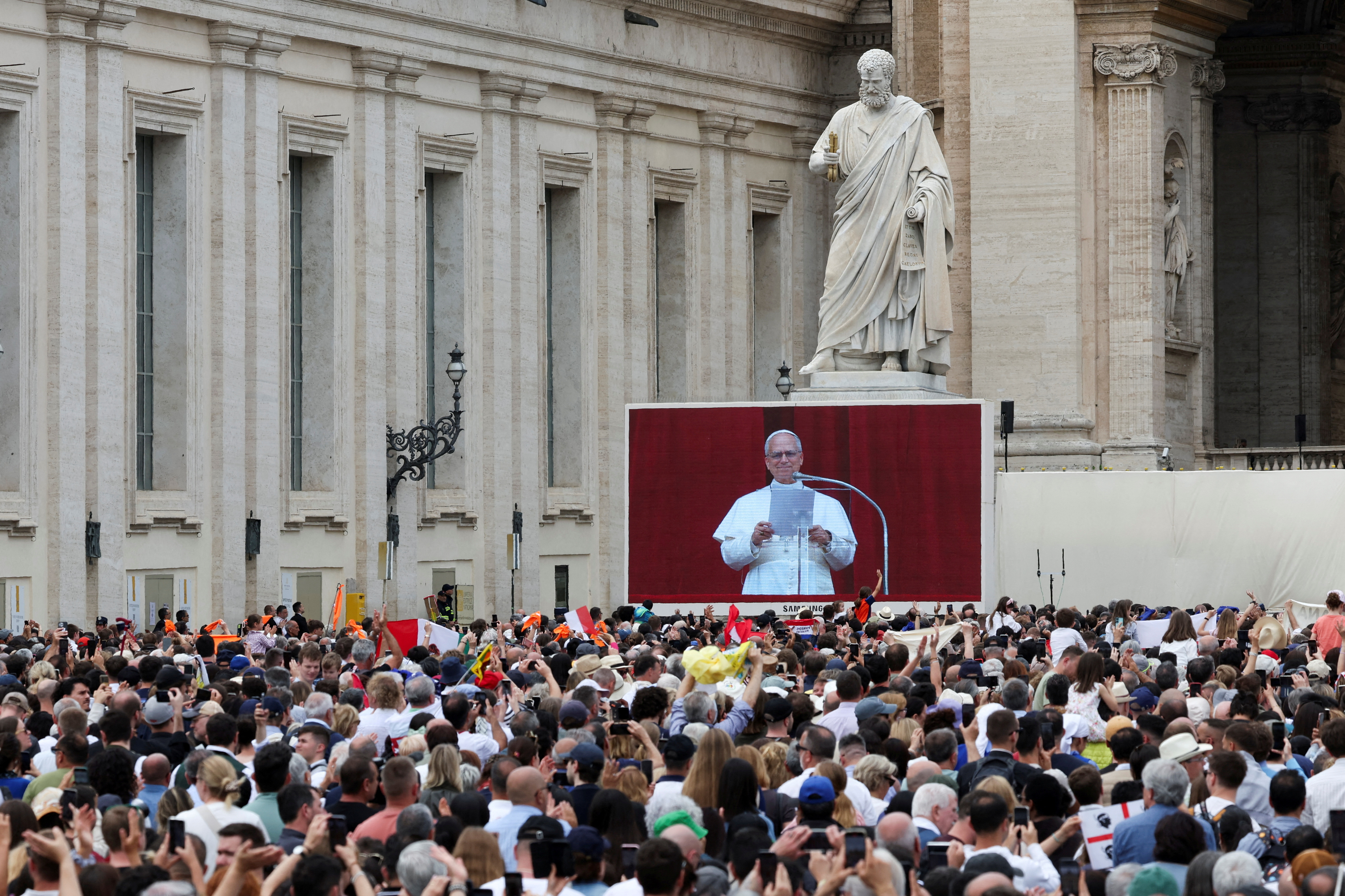 Prvi nagovor papeža Leona XIV.