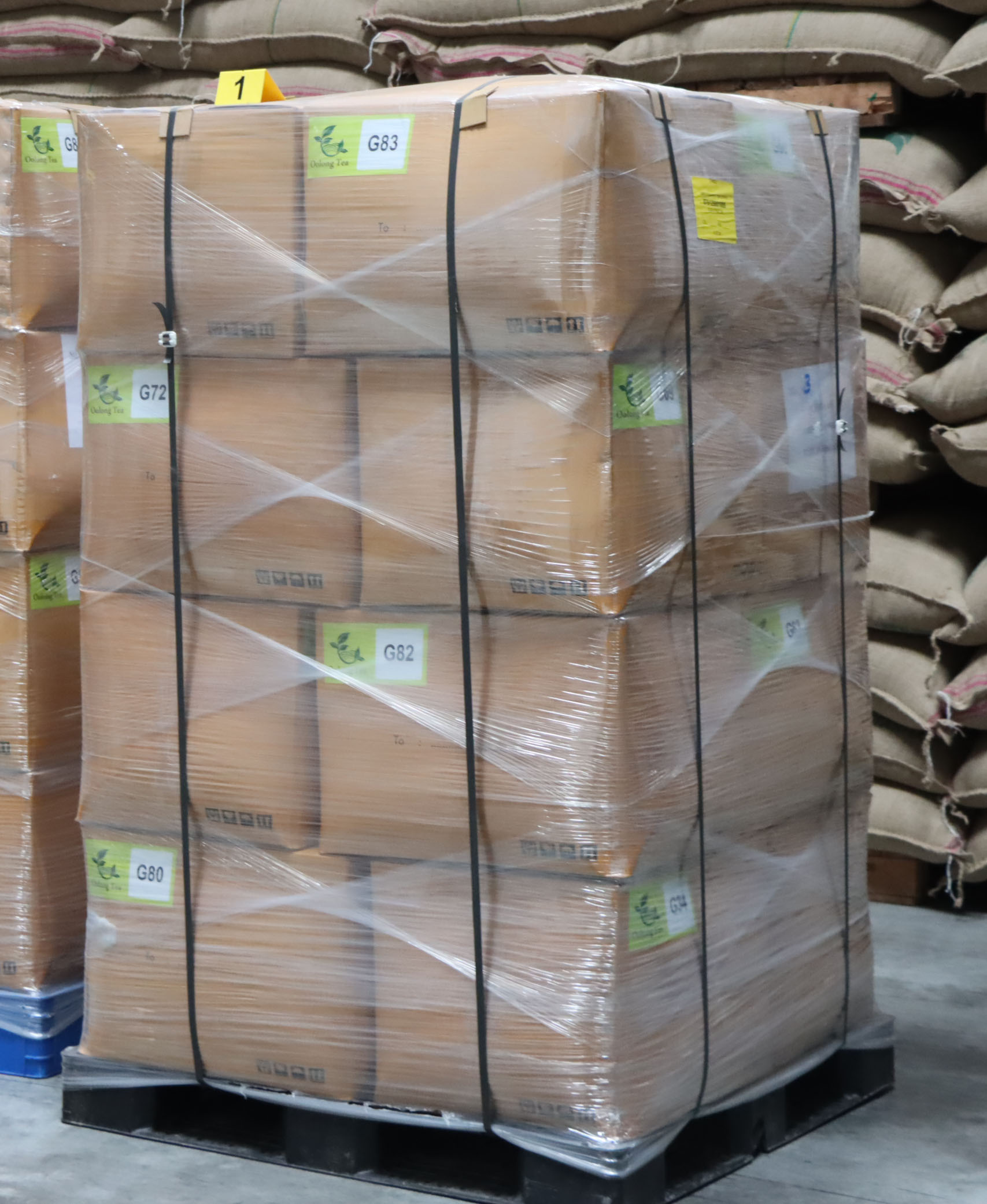 V Sežani zasegli skoraj tono konoplje