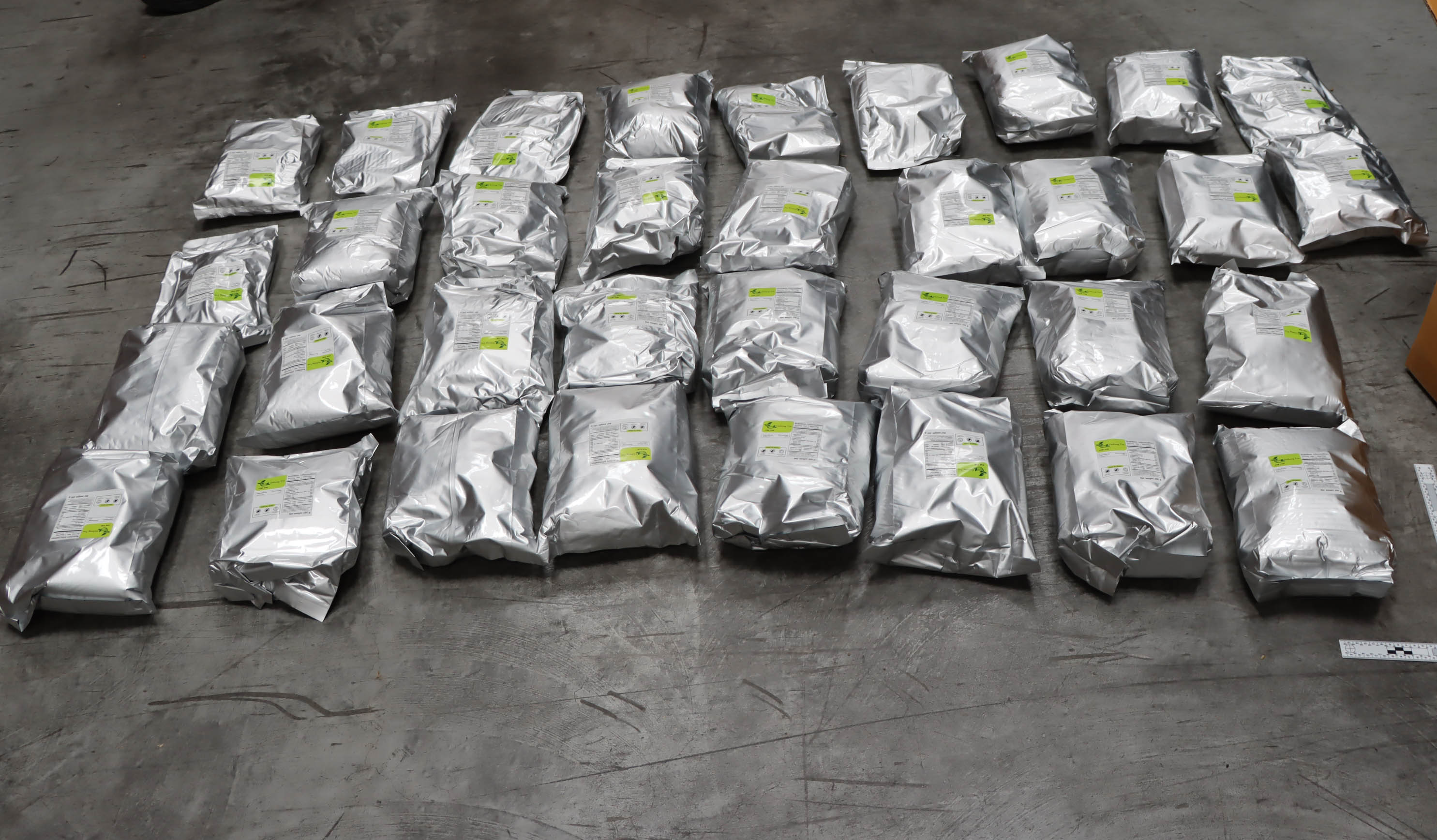 V Sežani zasegli skoraj tono konoplje