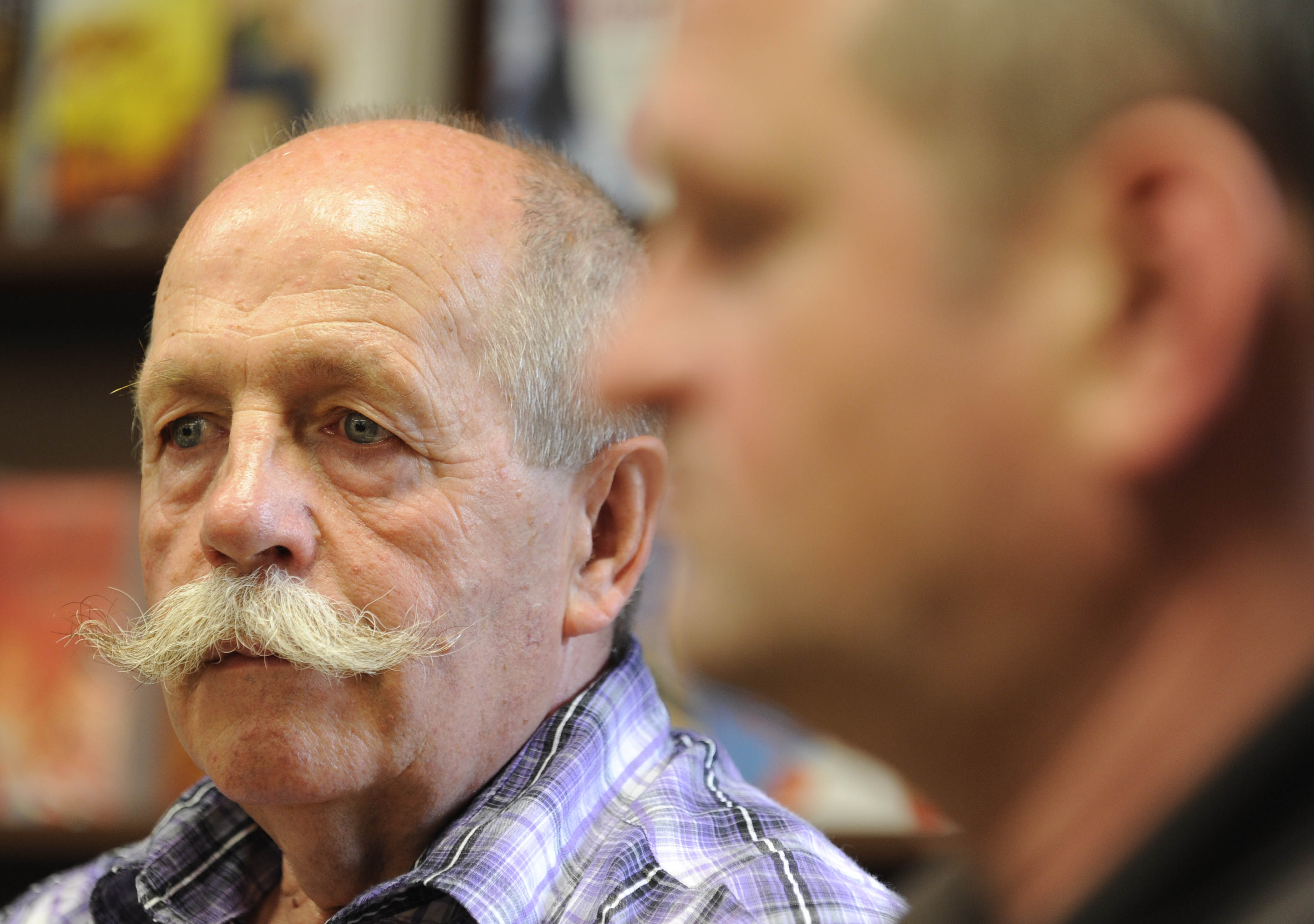 Pisatelj milan dekleva