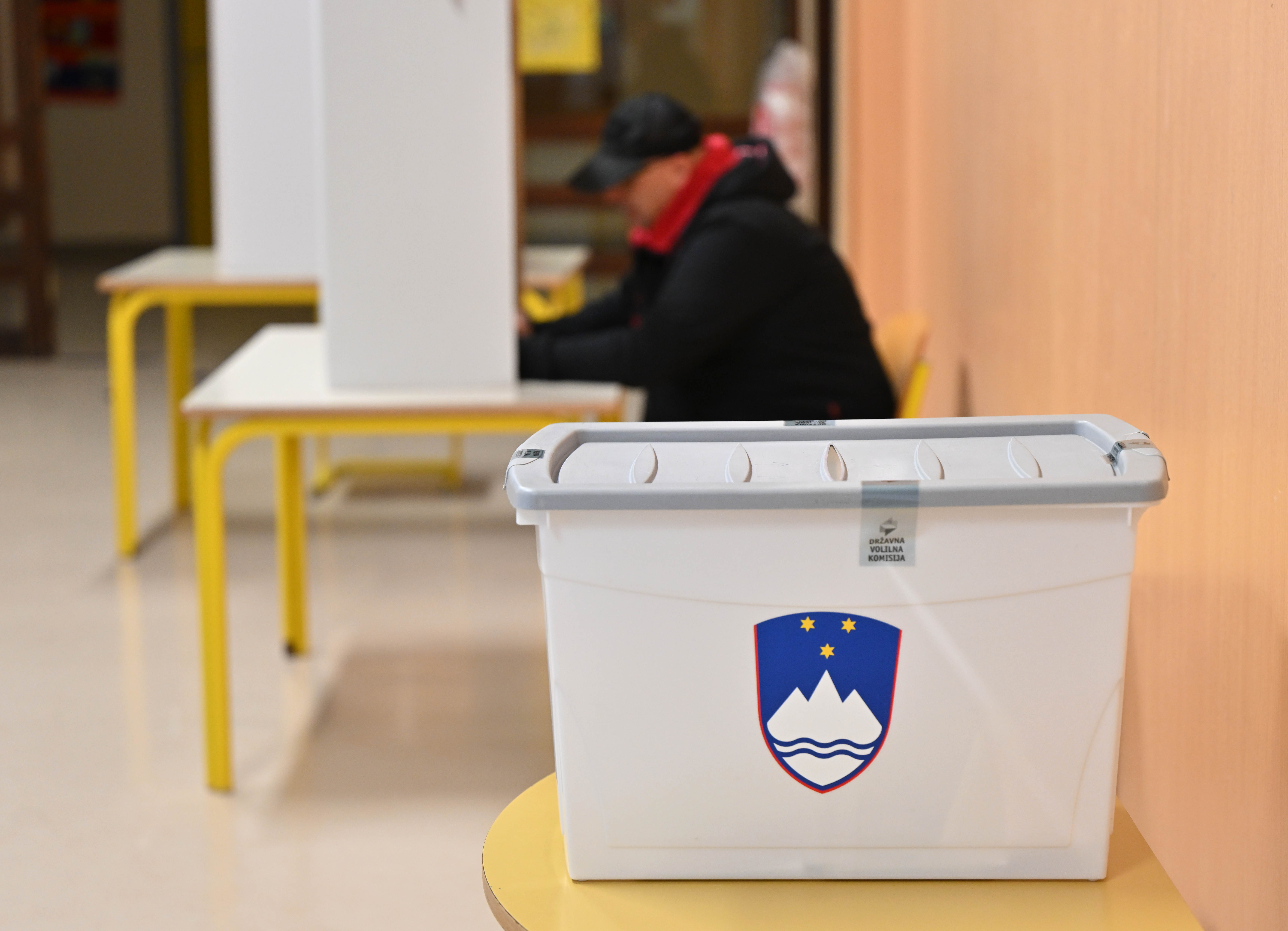 Referendum o Zakonu o dodatki k pokojnini za izjemne dosežke na področju umetnosti