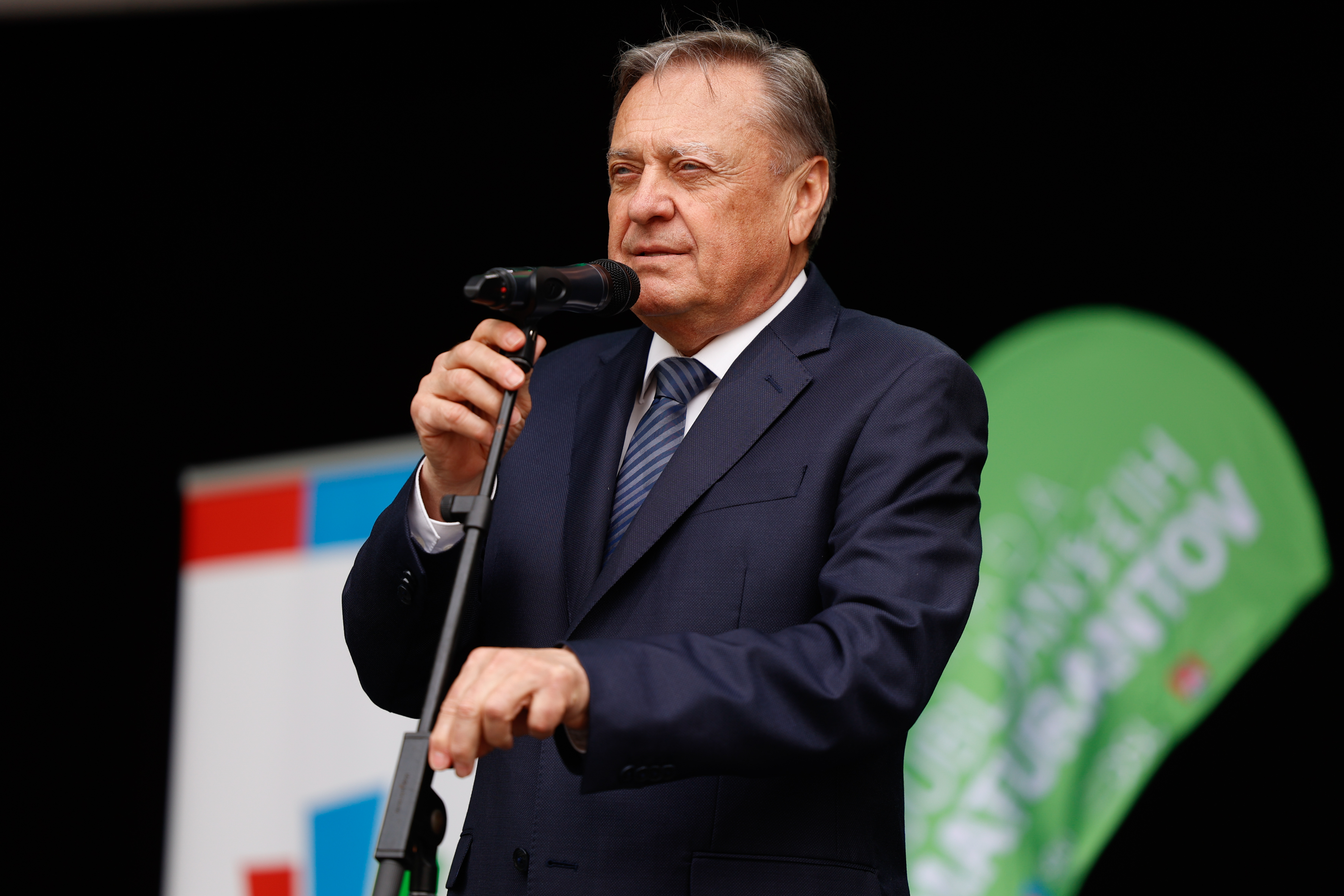 Župan Zoran Janković je nagovoril maturante.