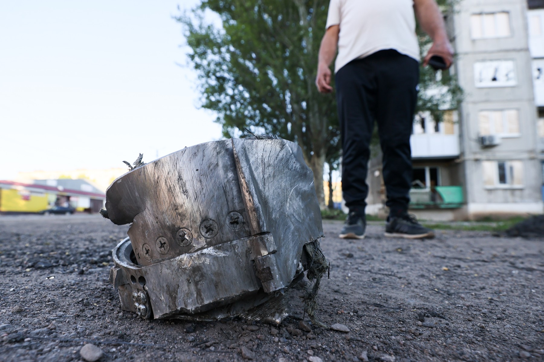 Delec sestreljenega drona