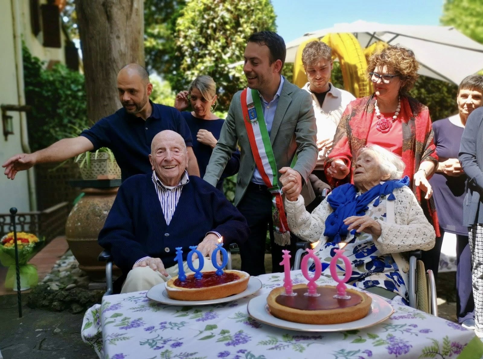 Dvojčka Paolo in Paola Anzidei v Firencah skupaj praznovala 100. rojstni dan