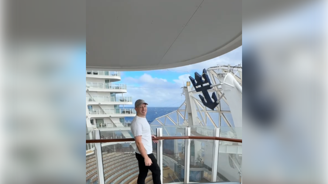 Kabina na križarki, kjer nočitev stane več kot 3500 evrov