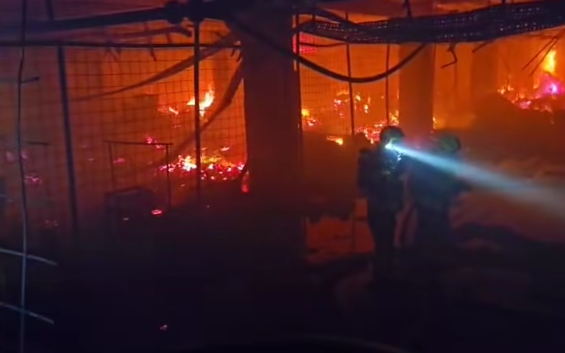 V Zagrebu je zagorelo na območju zapuščene bolnišnice