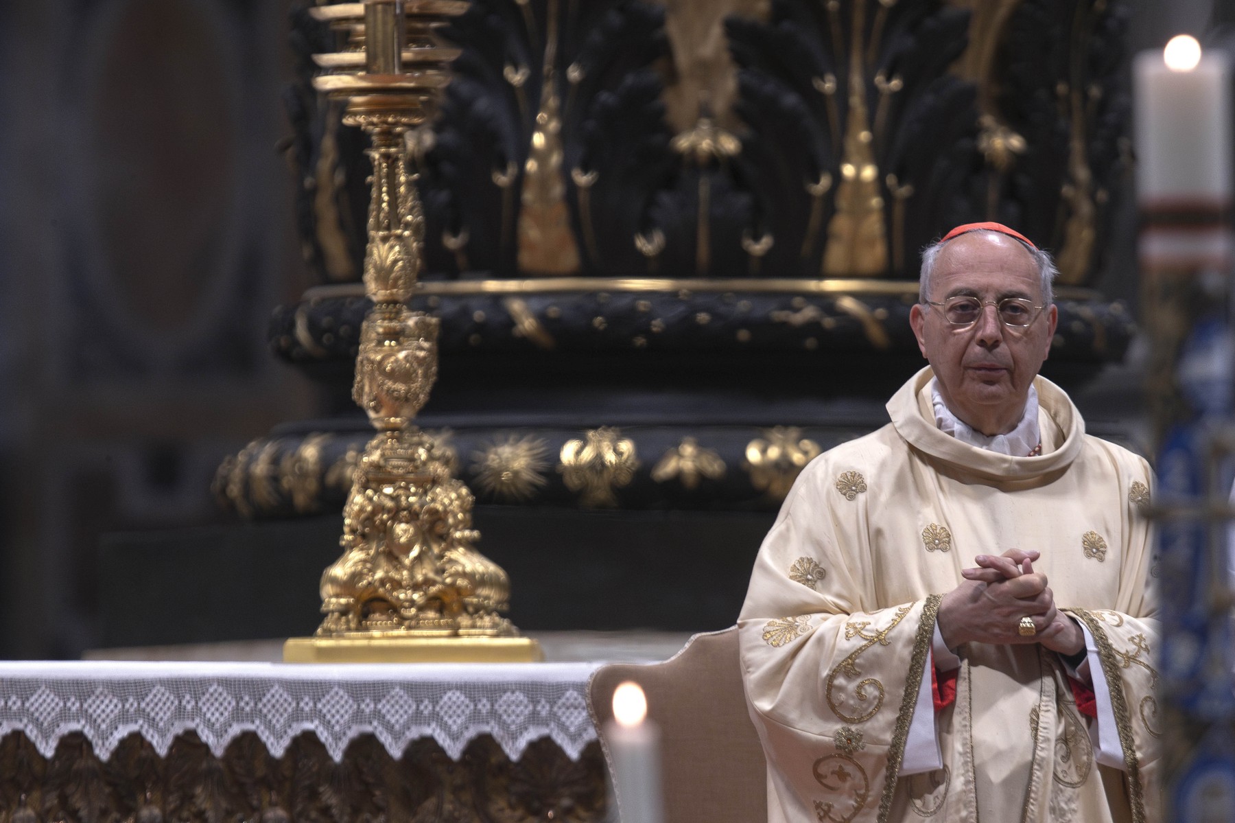 kardinal Protidiakon Dominique Mamberti.