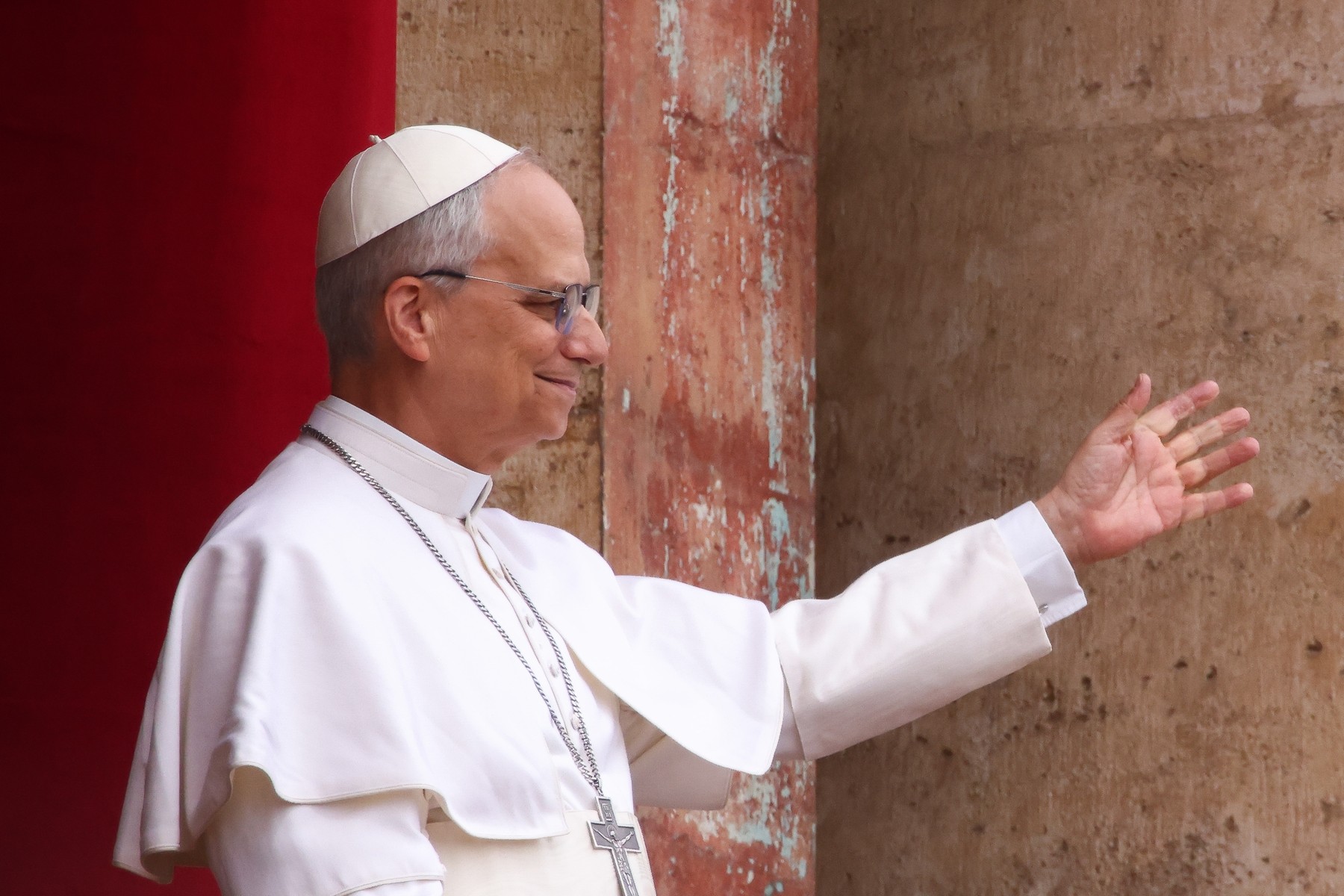 Papež se je srečal z novinarji