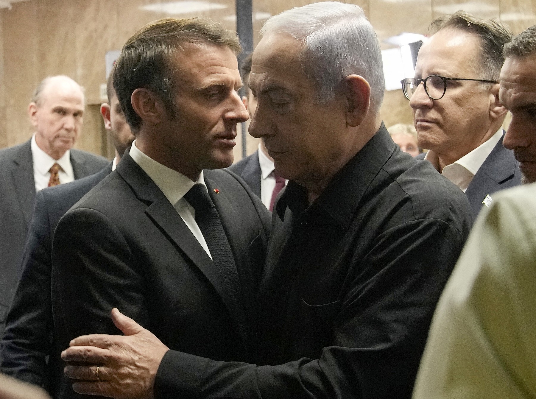 Emmanuel Macron in Benjamin Netanjahu