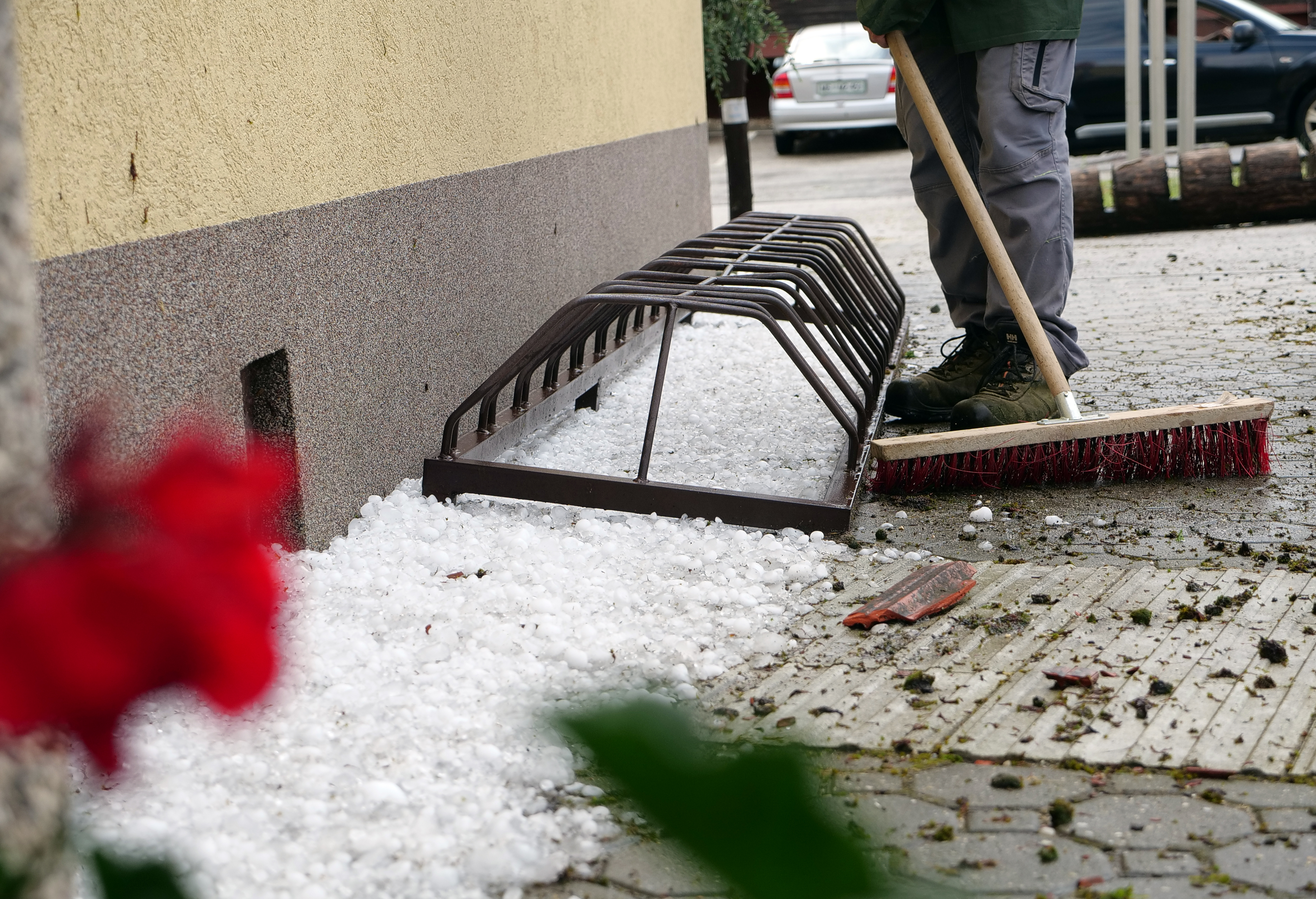 Nevihta z debelo točo v Gornjih Petrovcih