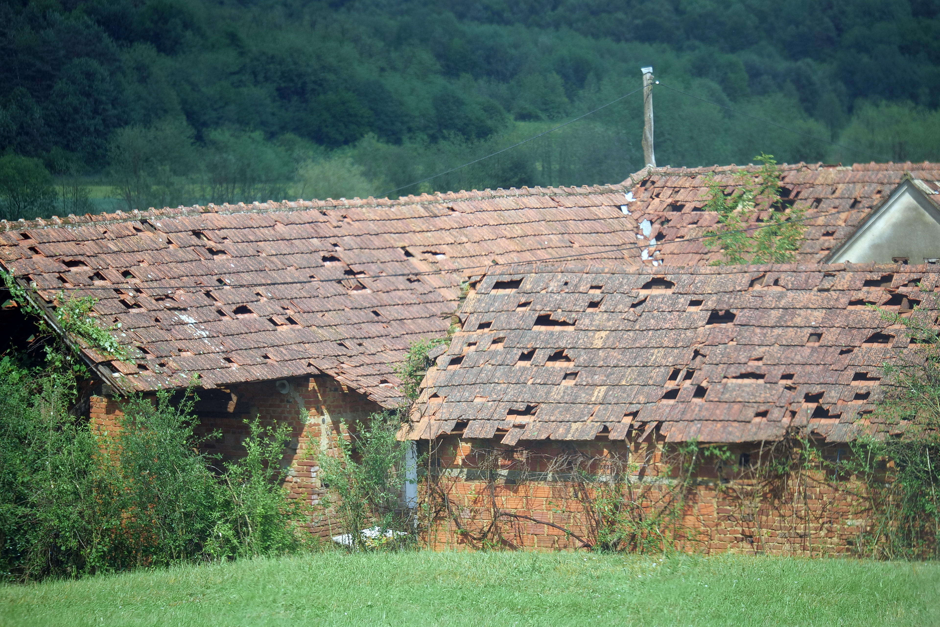 Nevihta z debelo točo v Gornjih Petrovcih
