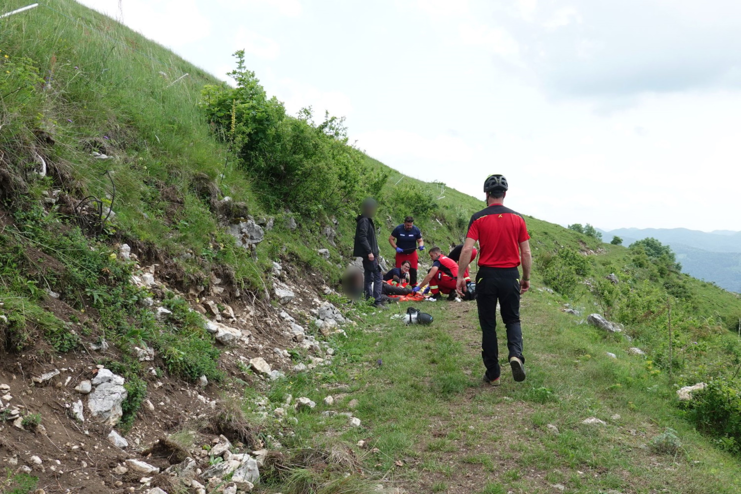 Nesreča padalca na Kobali