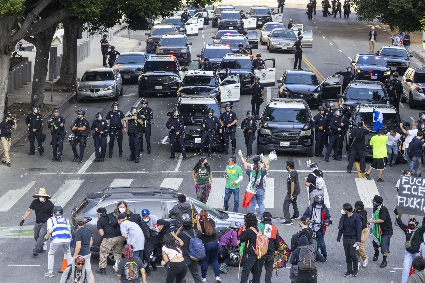 Protesti v Los Angelesu