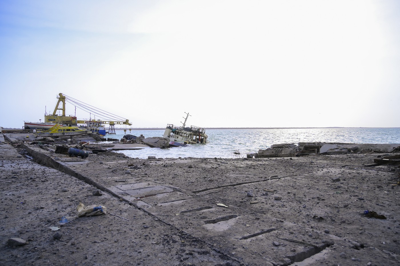 Opustošeno pristanišče Hodejda.