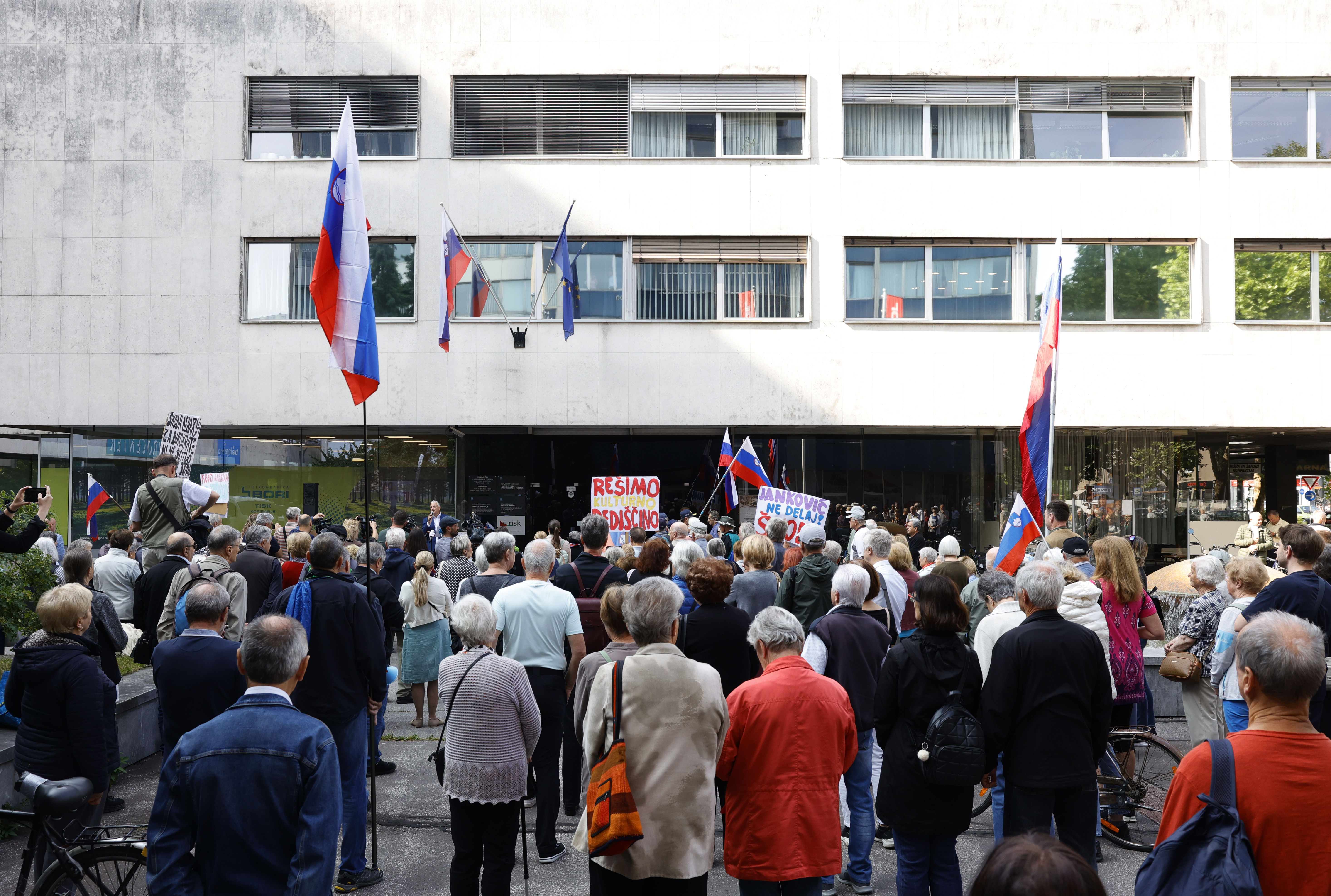 Protestni shod za zaščito stare Ljubljane