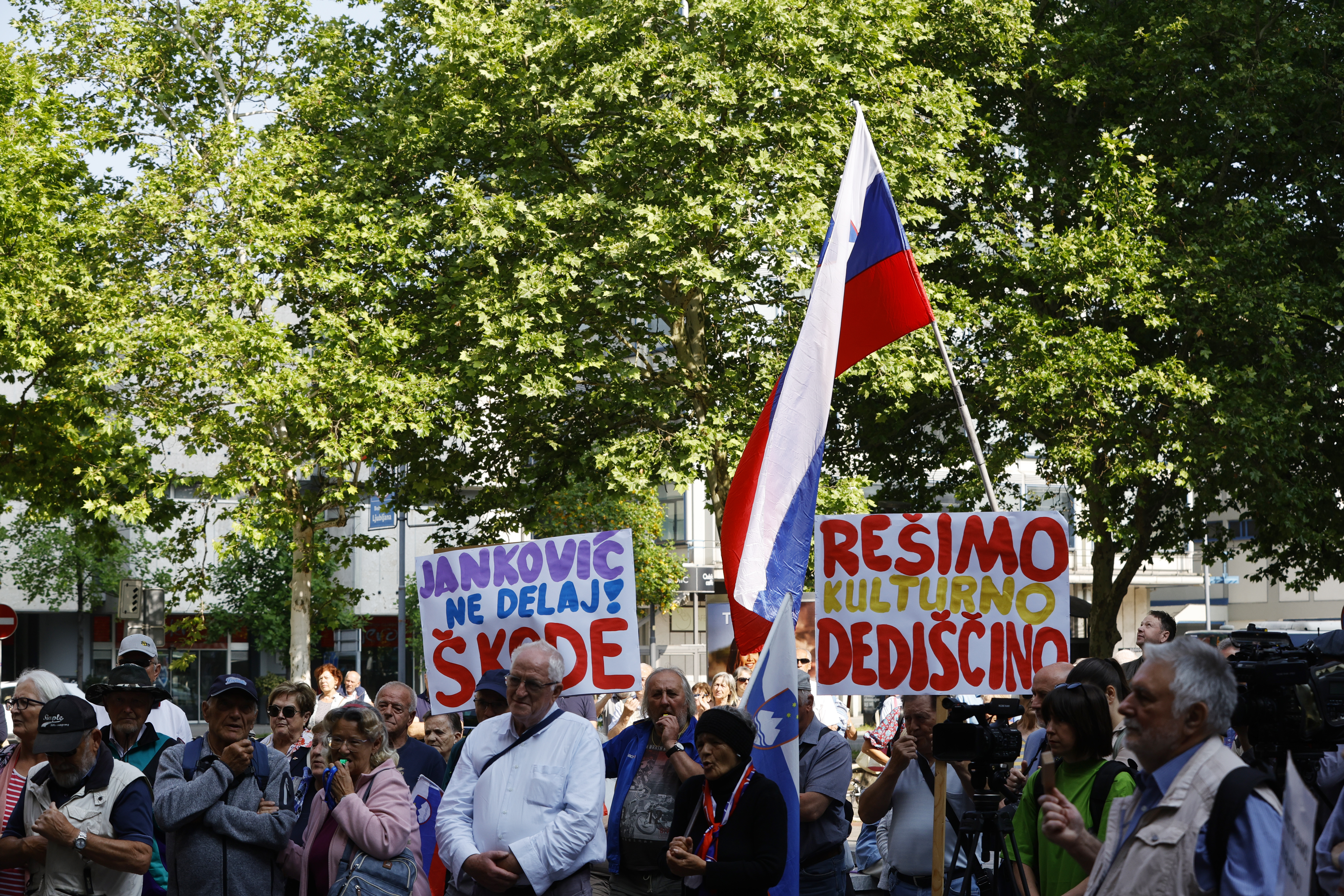 Protestni shod za zaščito stare Ljubljane