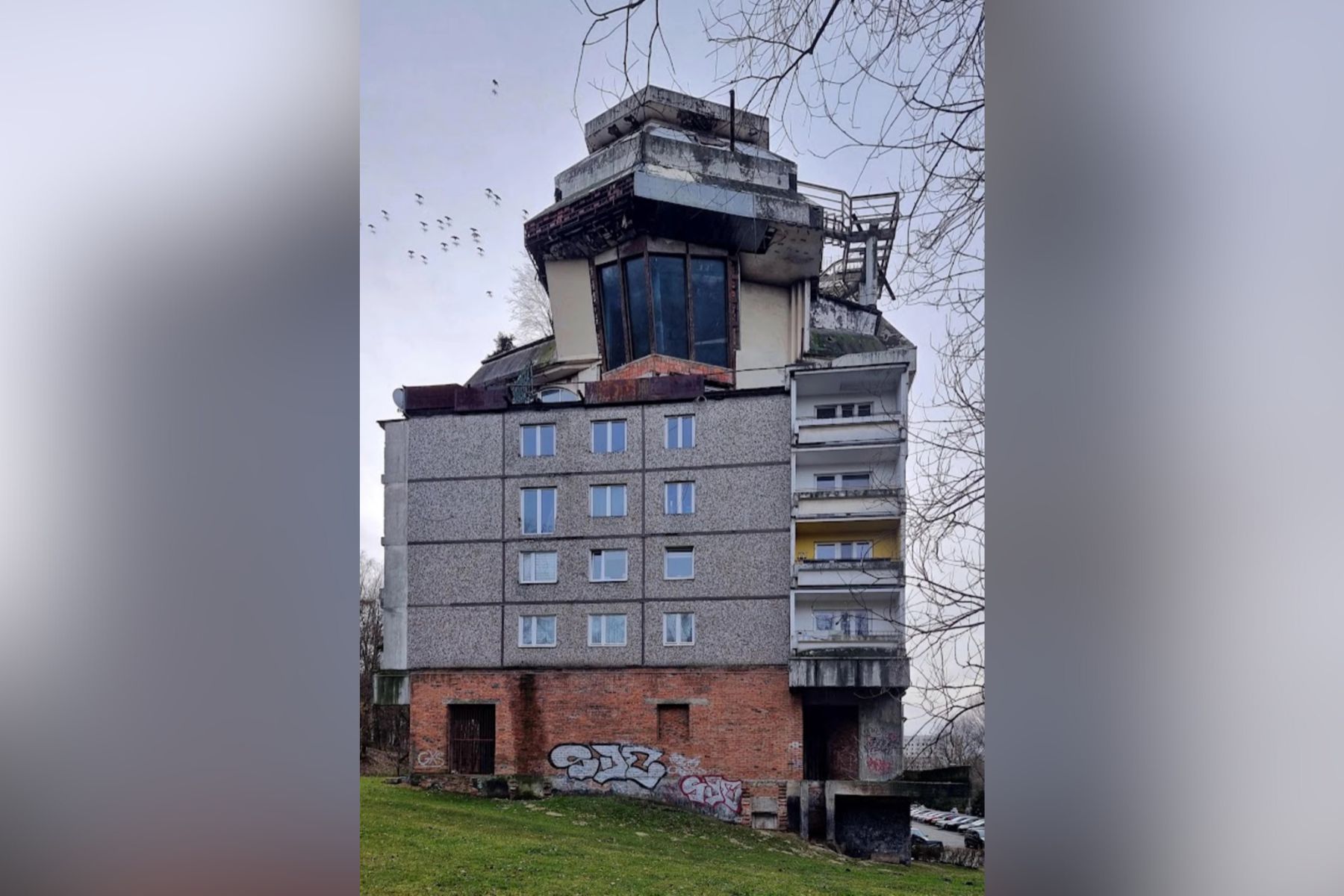 Stanovanjski blok na Poljskem