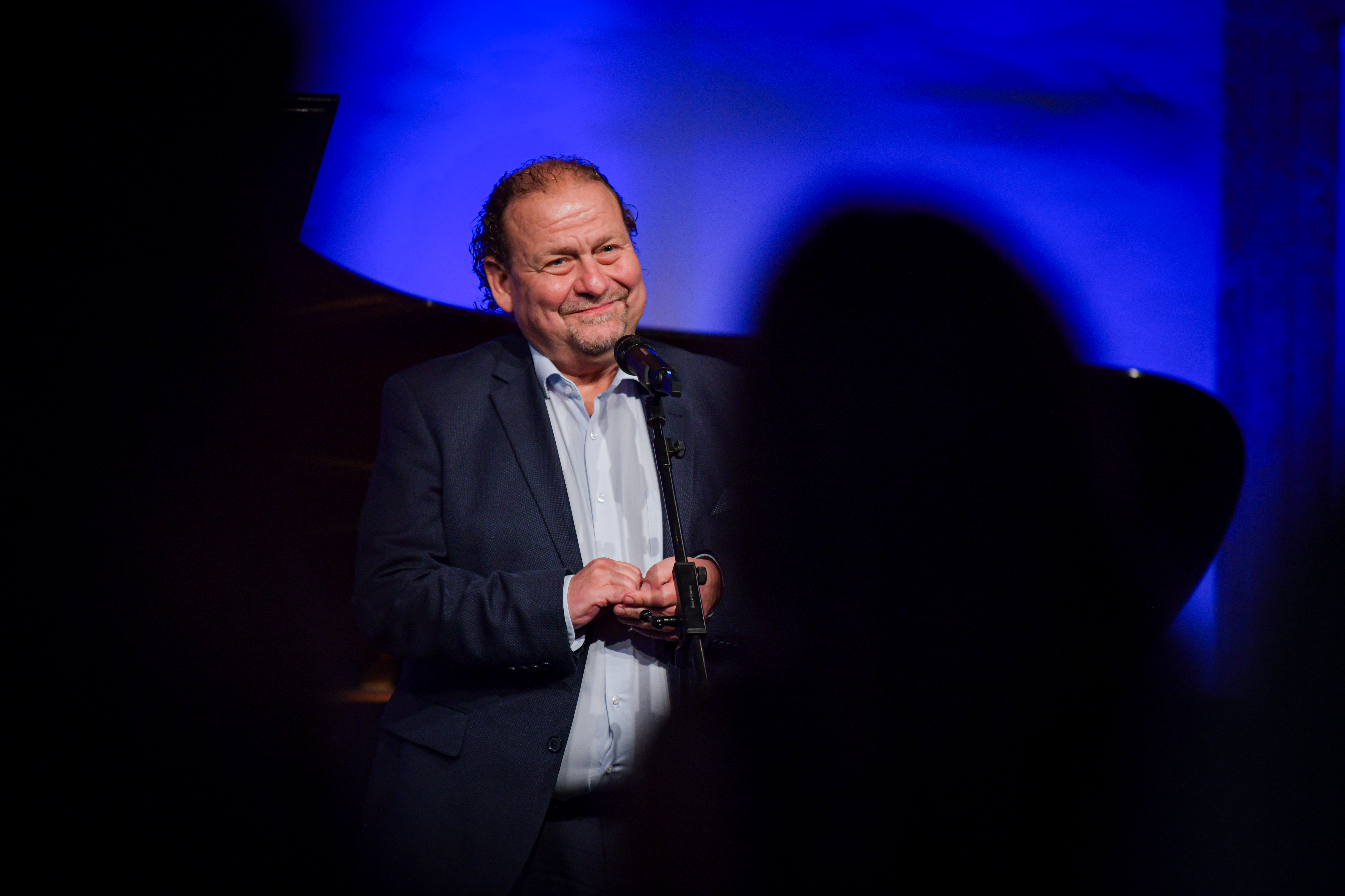 Umetniški vodja Darko Brlek.